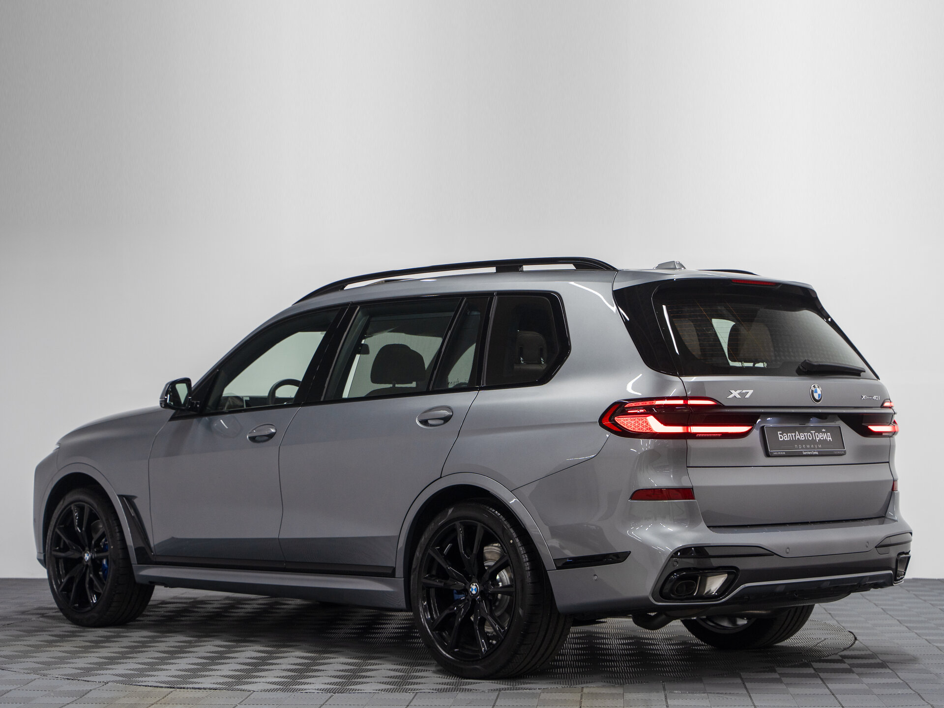 Автомобиль BMW X7 40i 3.0 AT (381 л.с.) 4WD - 11