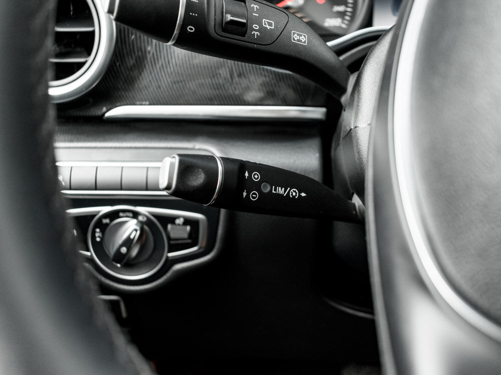 Купить Mercedes-Benz V-Класс 220 d длинный 2.1d AT (163 л.с.), 2018 в Екатеренбурге