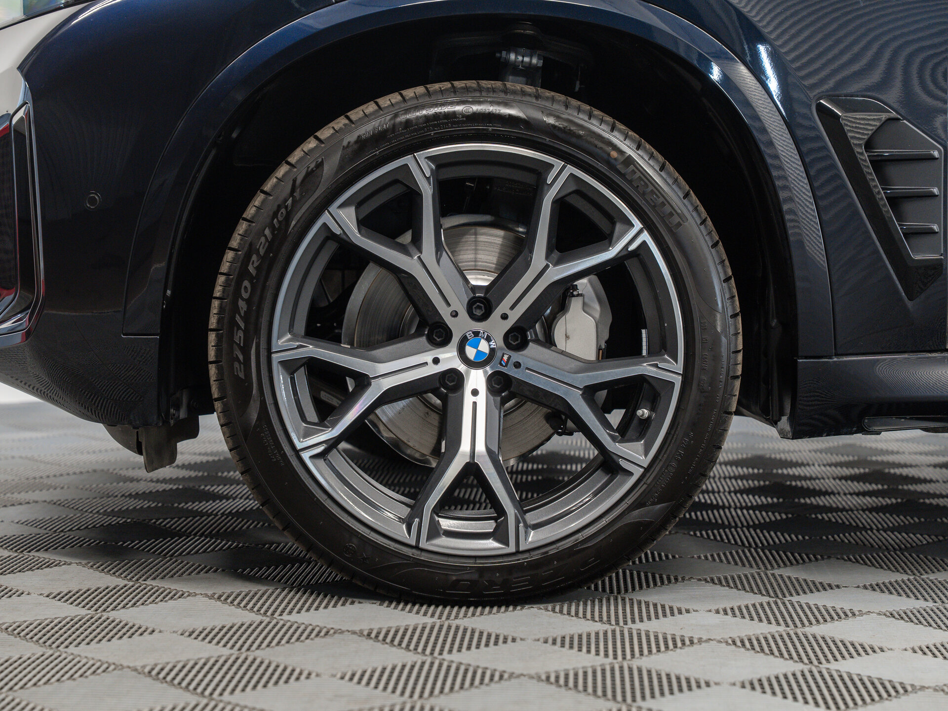 Автомобиль BMW X5 30Li 2.0 AT (258 л.с.) 4WD - 11