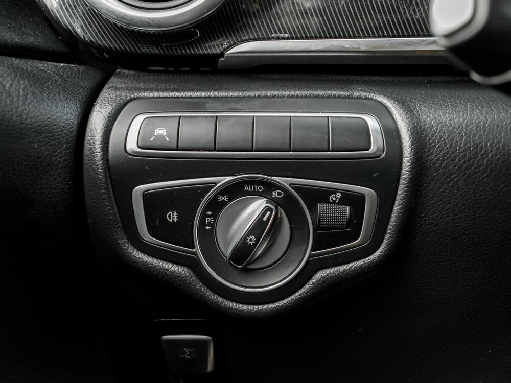 Купить Mercedes-Benz V-Класс 220 d длинный 2.1d AT (163 л.с.), 2018 в Екатеренбурге