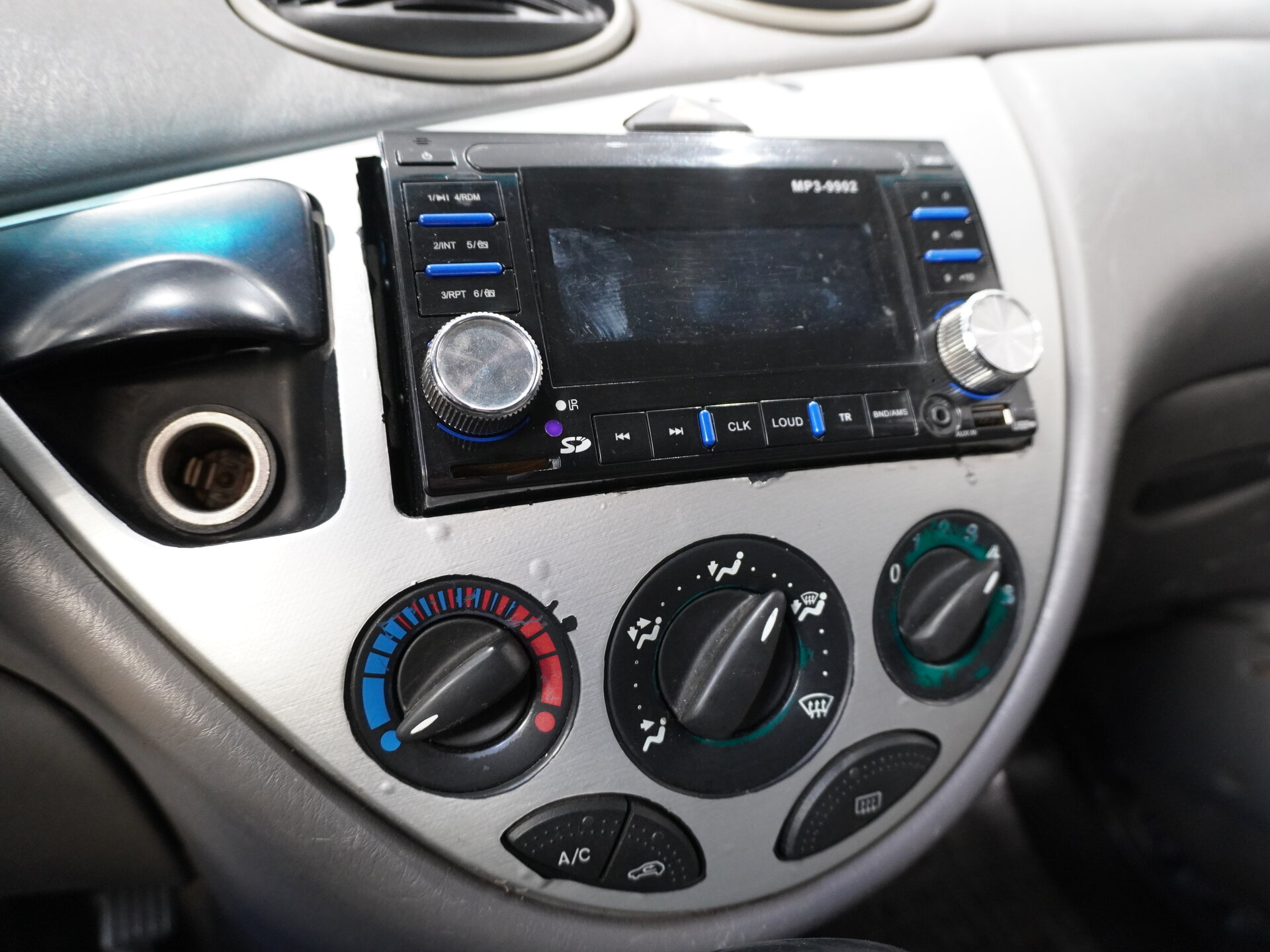Автомобиль Ford Focus 2.0 AT (131 л.с.) - 18