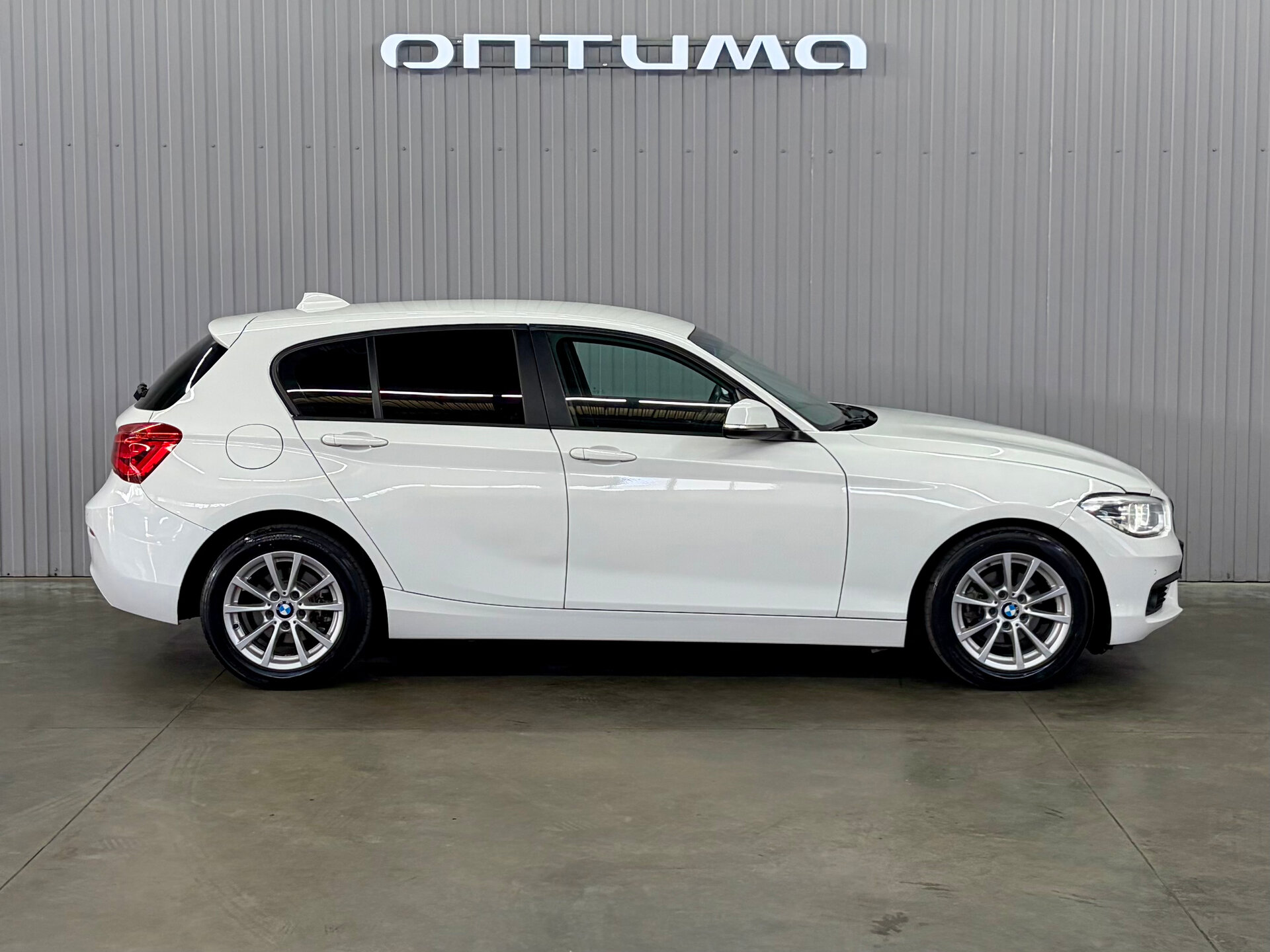 BMW 1 серии 