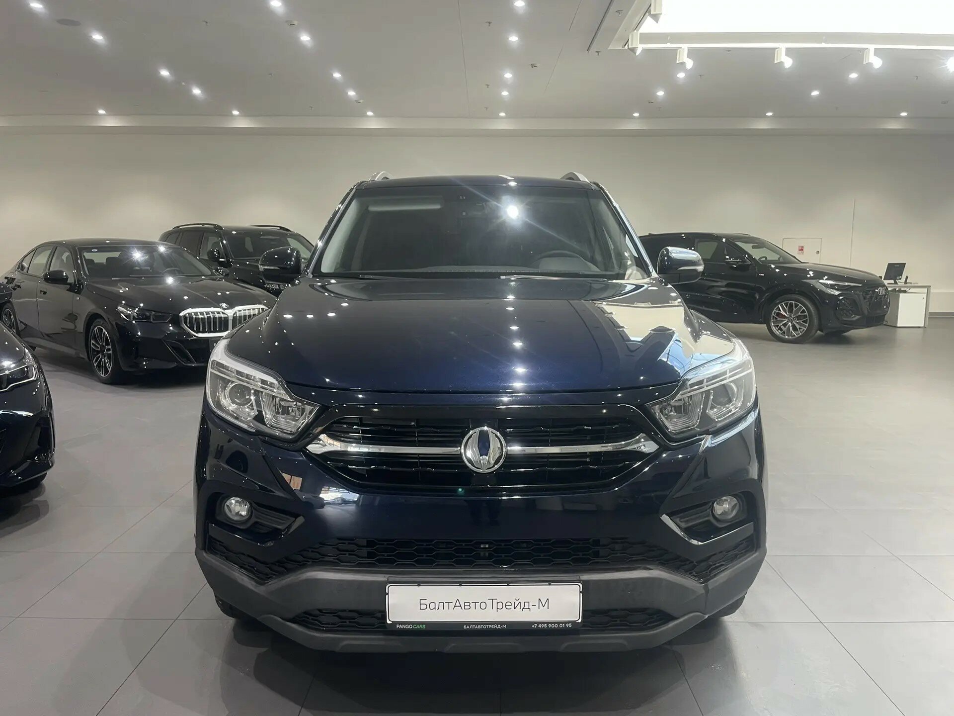 Автомобиль SsangYong Rexton Sports 2.2d AT (181 л.с.) 4WD - 2