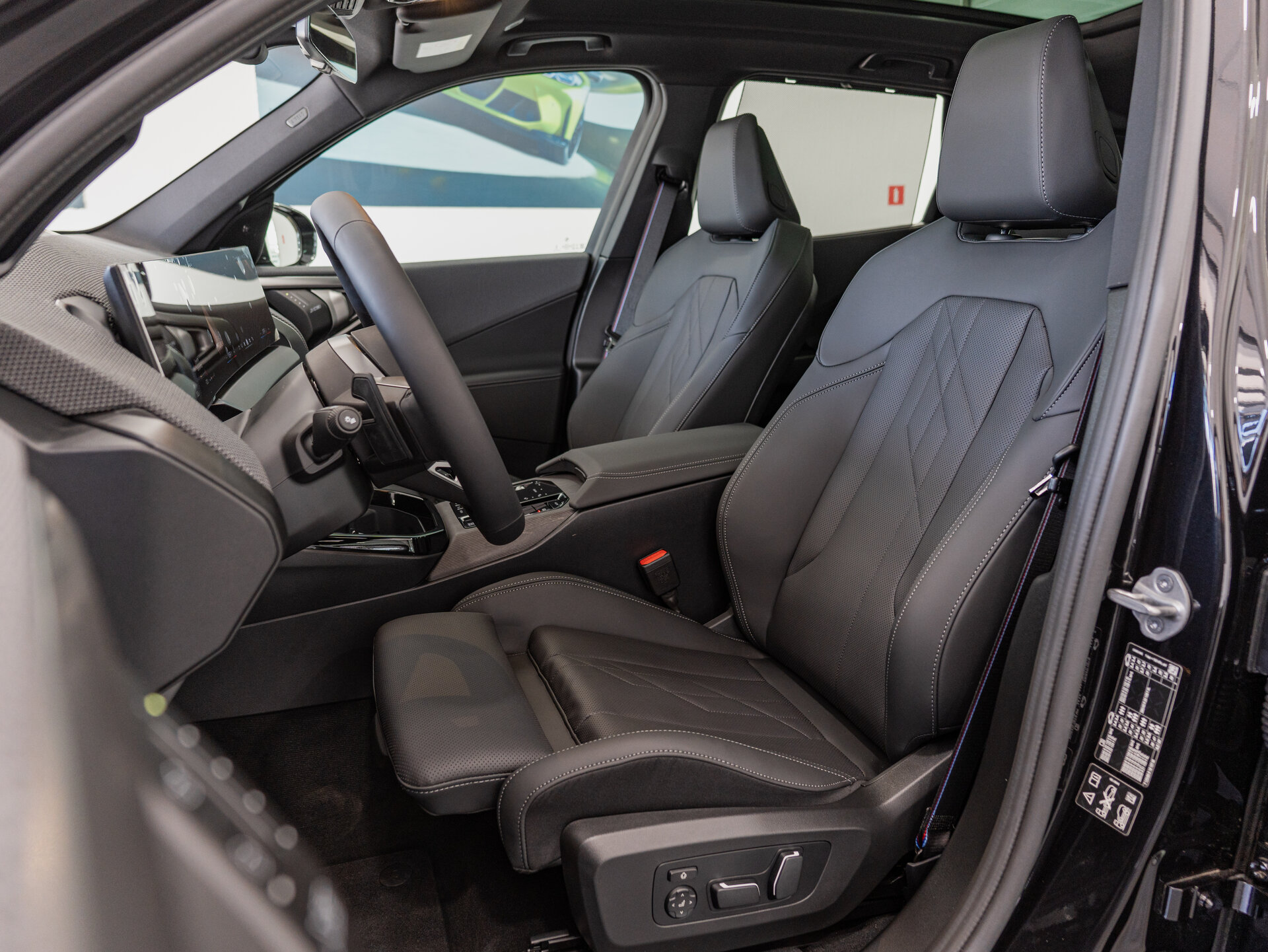 Автомобиль BMW X3 20i xDrive 2.0 AT (190 л.с.) 4WD - 19