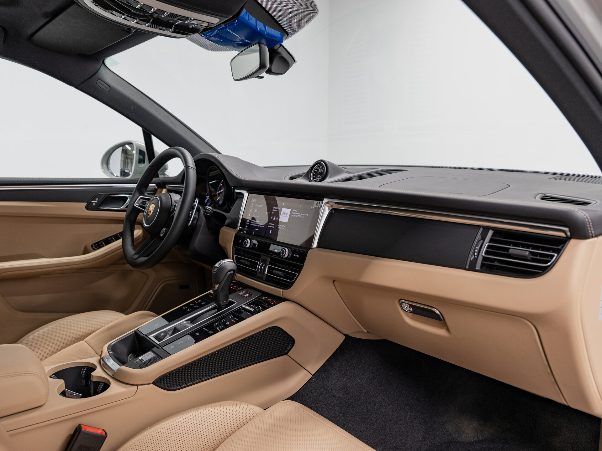 Автомобиль Porsche Macan 2.0 AMT (265 л.с.) 4WD - 15