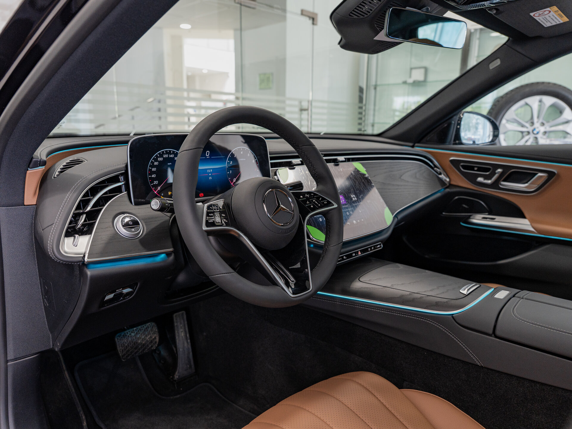Автомобиль Mercedes-Benz E-Класс 260 L 2.0 AT (204 л.с.) 4WD - 10