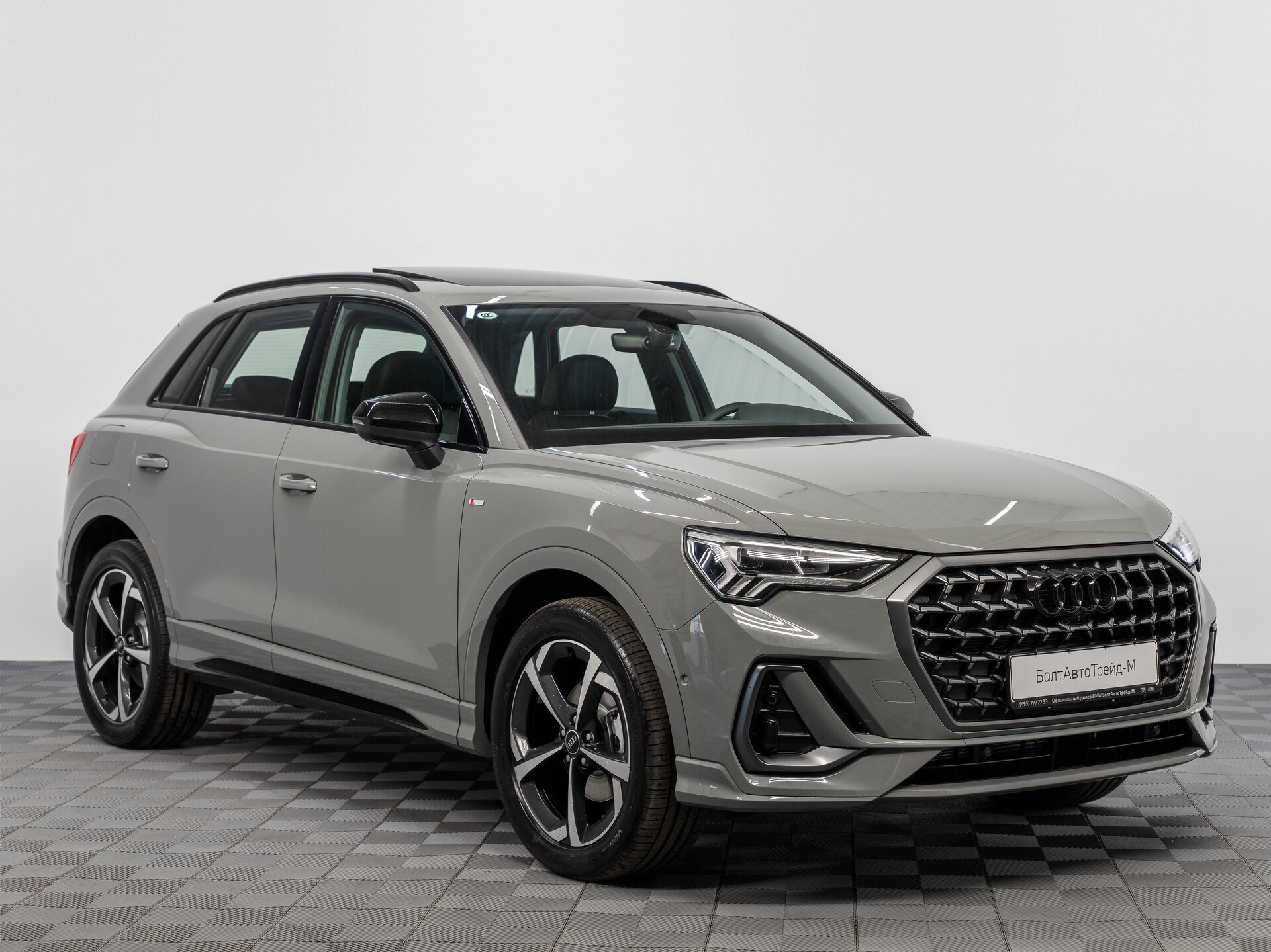 Автомобиль Audi Q3 35 TFSI 1.5 AMT (160 л.с.) - 3