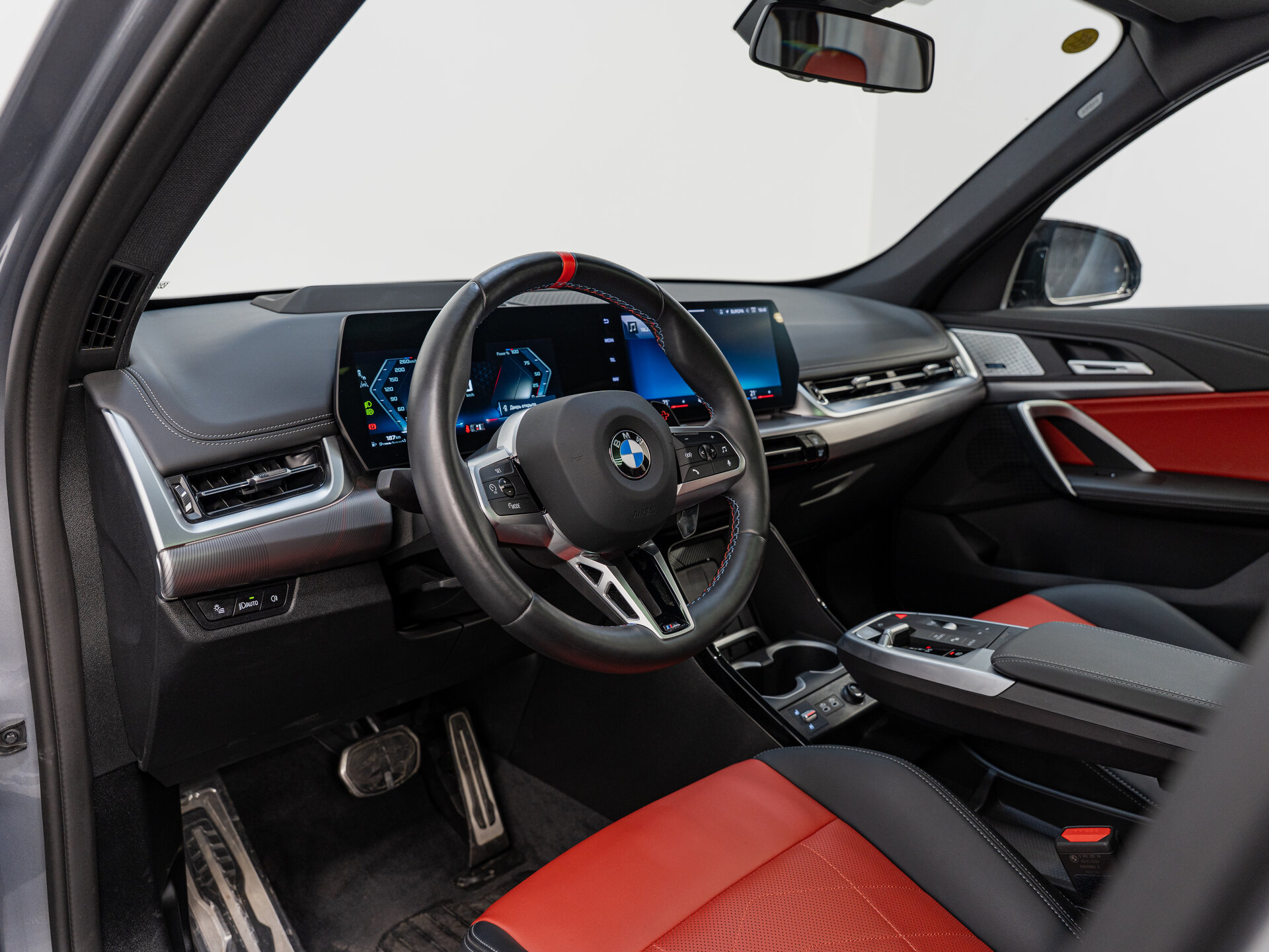 Автомобиль BMW X1 M35Li 2.0 AMT (300 л.с.) 4WD - 12