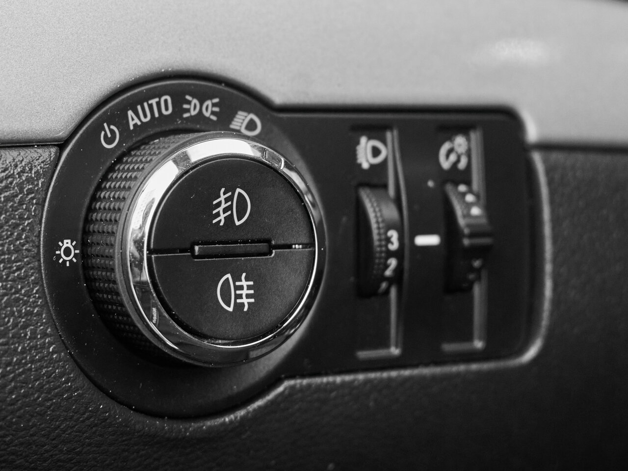 Купить Opel Mokka 1.8 AT (140 л.с.) 4WD, 2013 в Екатеренбурге