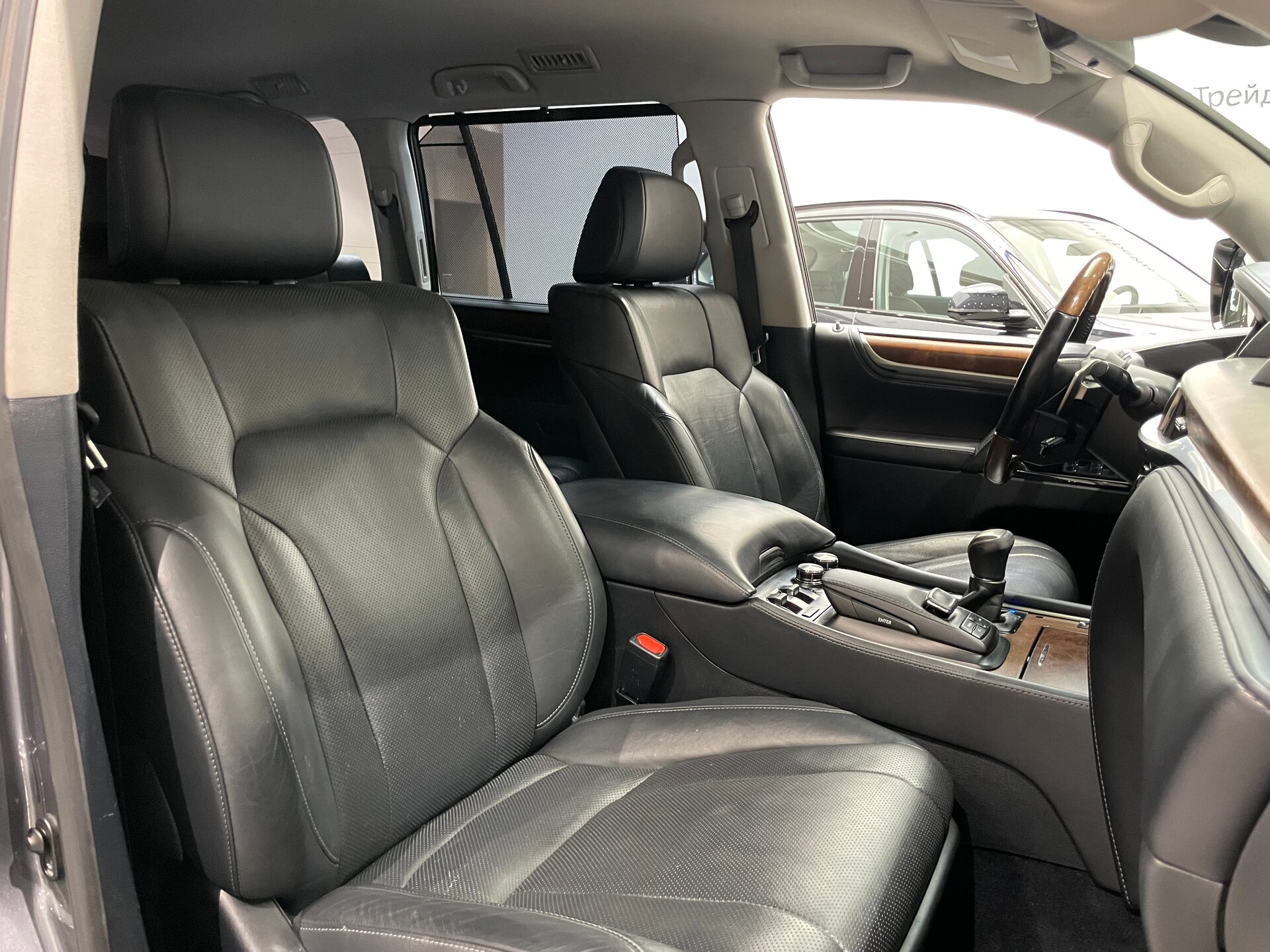 Автомобиль Lexus LX 450d 4.5d AT (272 л.с.) 4WD - 11