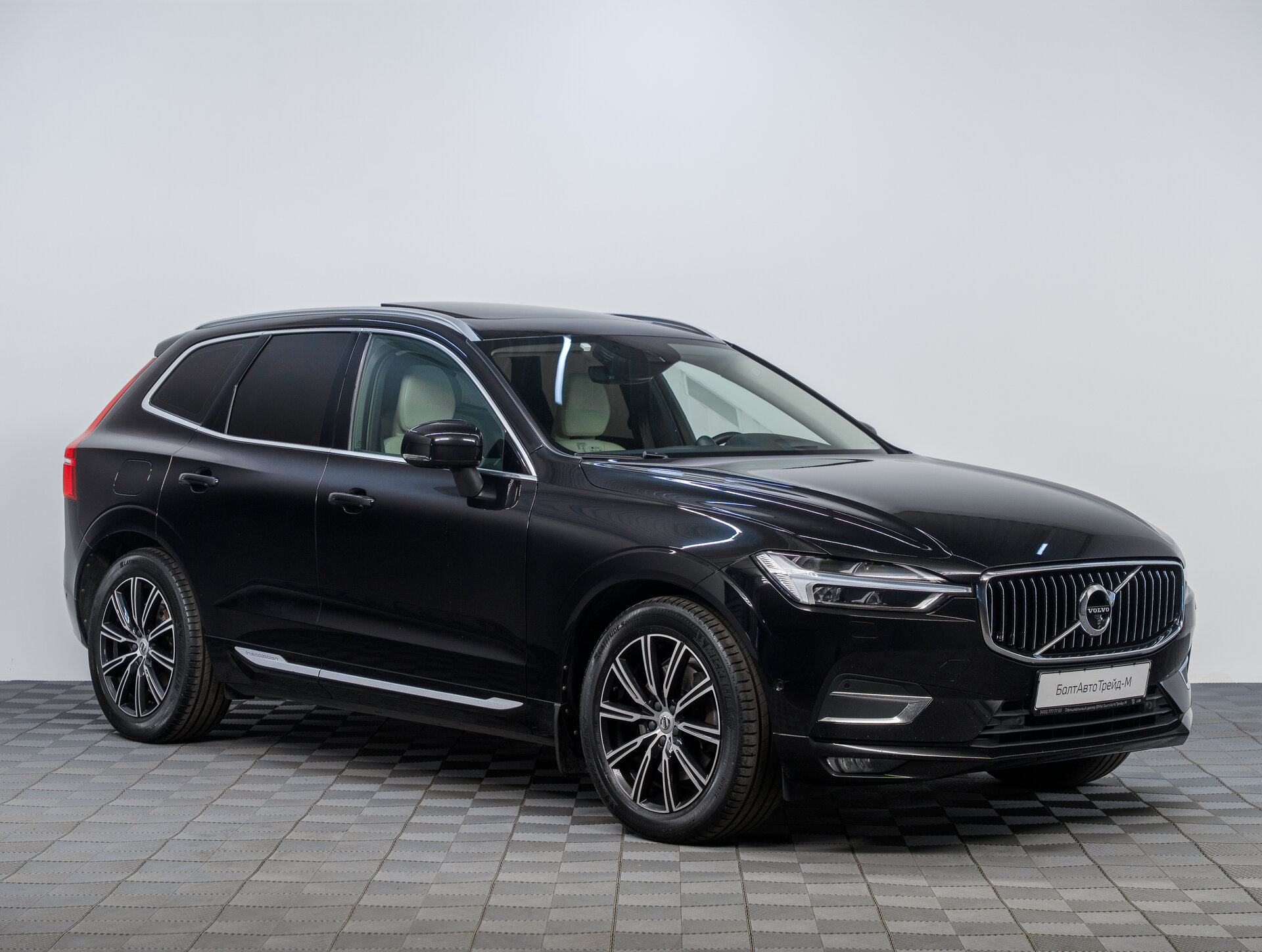 Автомобиль Volvo XC60 2.0d AT (190 л.с.) 4WD - 3