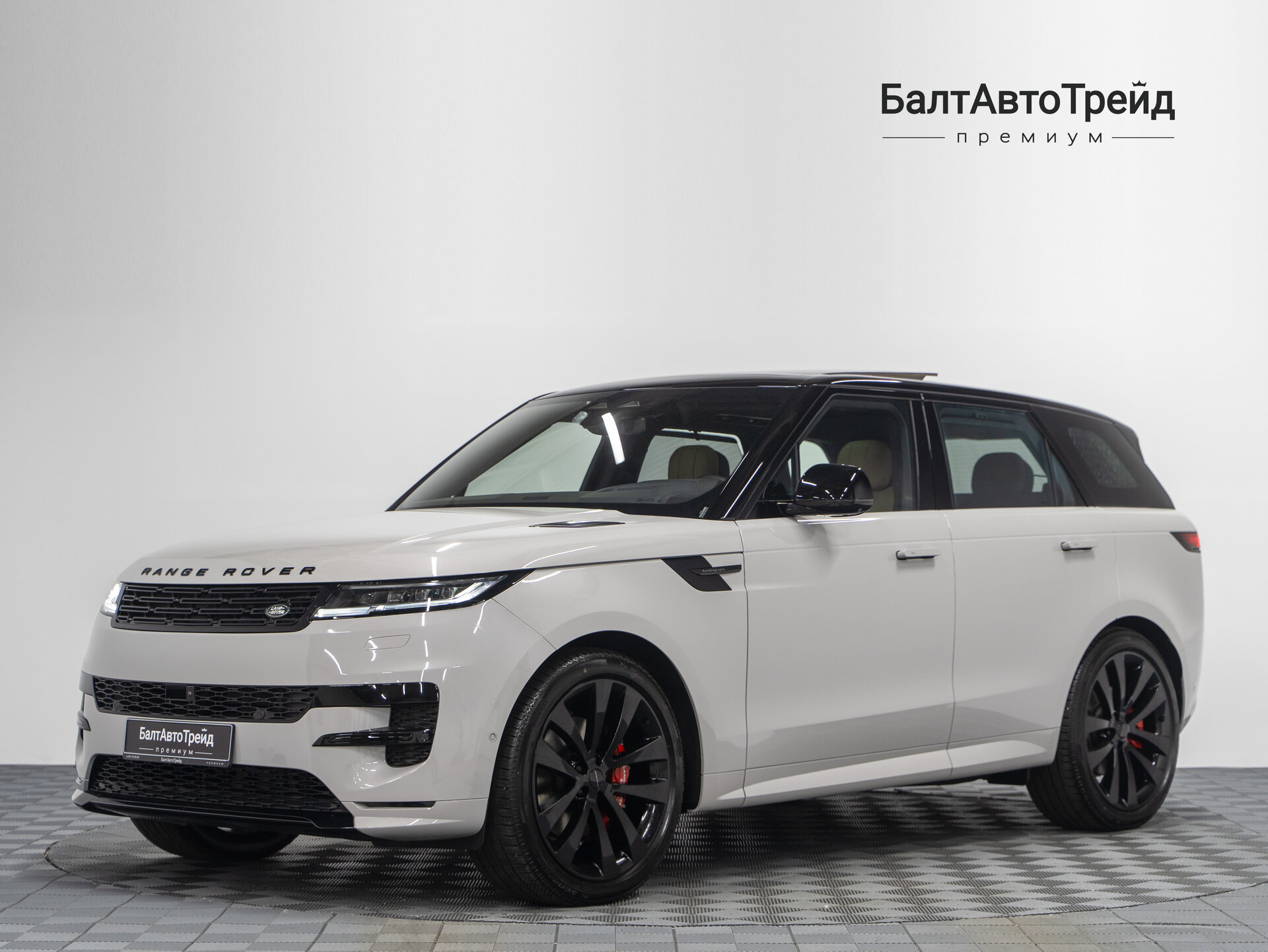 Автомобиль Land Rover Range Rover Sport P400 MHEV 3.0 AT (400 л.с.) 4WD - 1