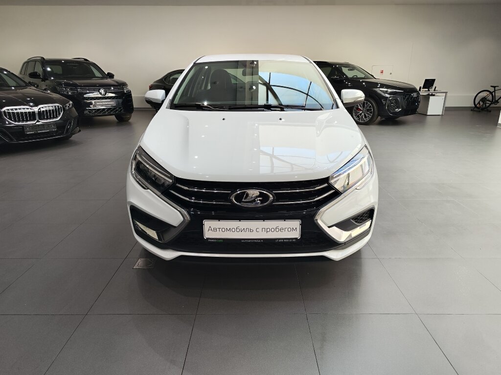 Автомобиль Lada (ВАЗ) Vesta 1.6 MT (106 л.с.) - 2