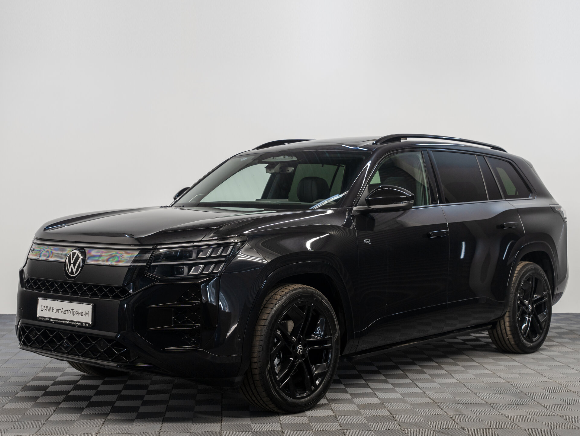 Автомобиль Volkswagen Teramont Pro 2.0 AMT (272 л.с.) 4WD - 1
