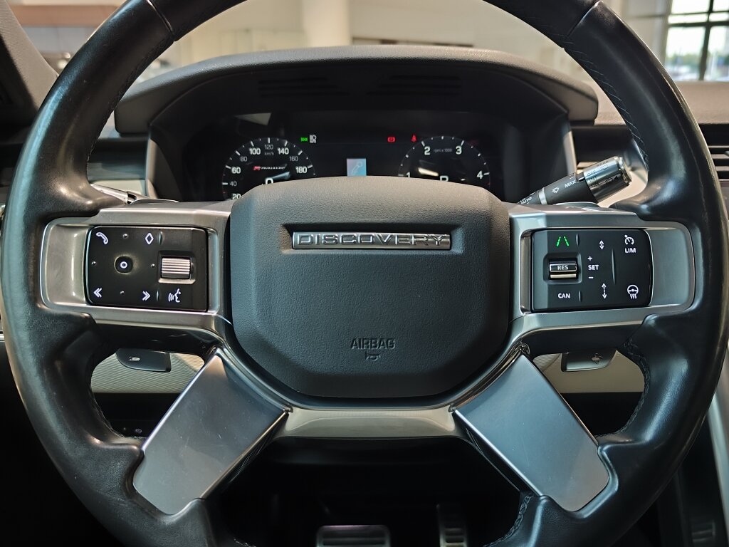 Автомобиль Land Rover Discovery D250 3.0d AT (249 л.с.) 4WD - 16
