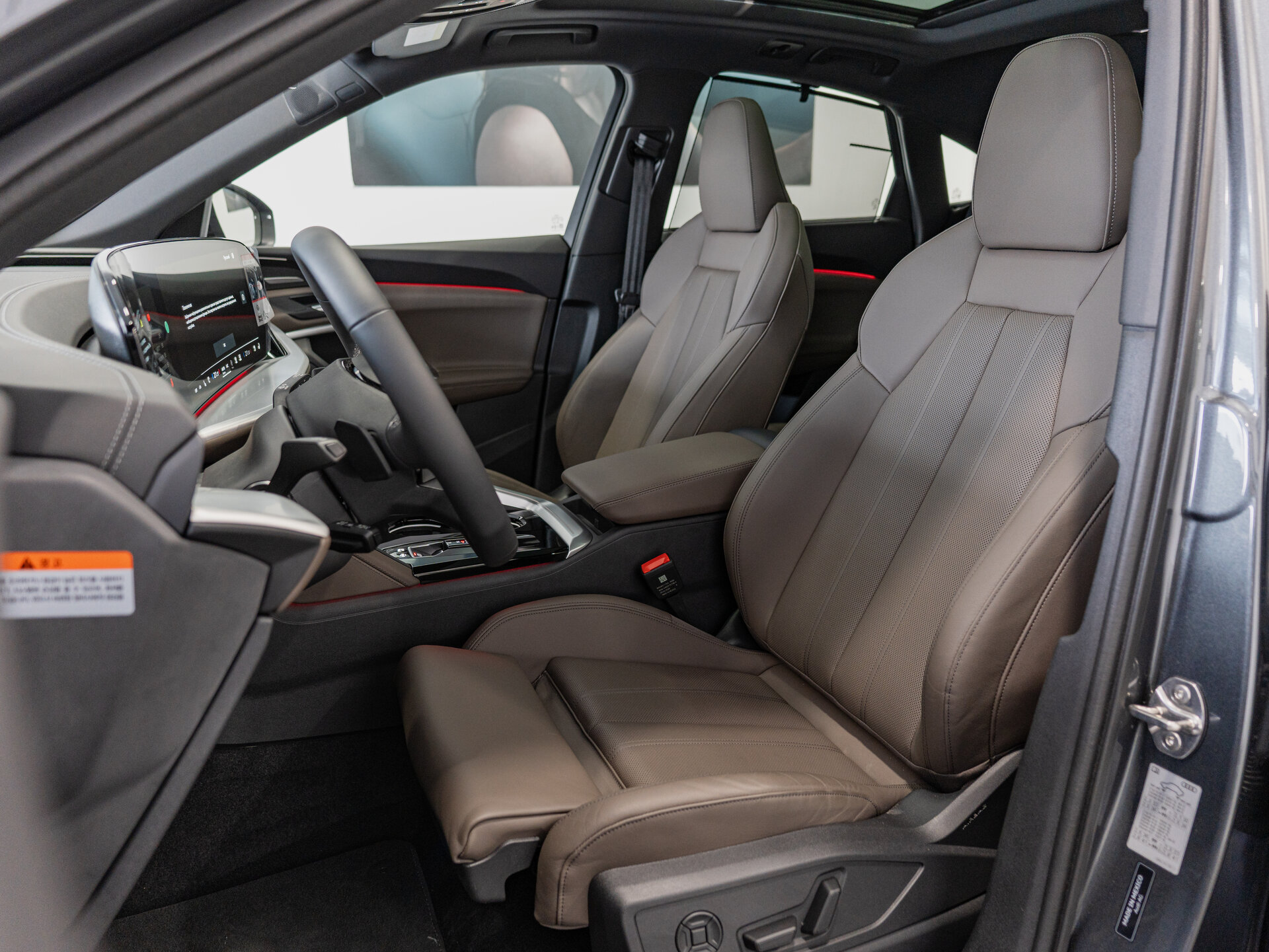 Автомобиль Audi Q5 Sportback TFSI quattro S tronic 2.0 AMT (272 л.с.) 4WD - 10