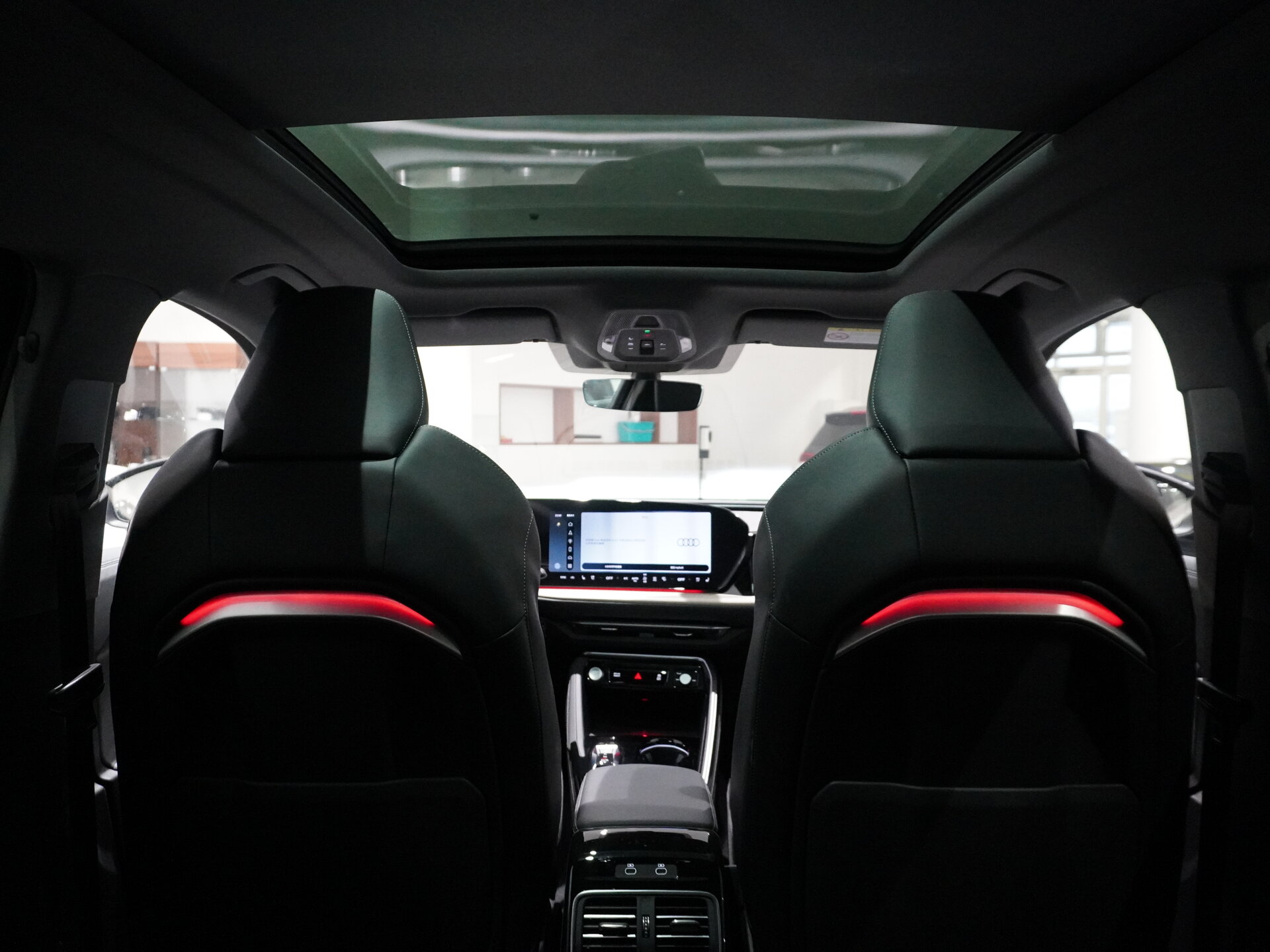 Автомобиль Audi Q5 L 2.0 AMT (204 л.с.) 4WD - 14