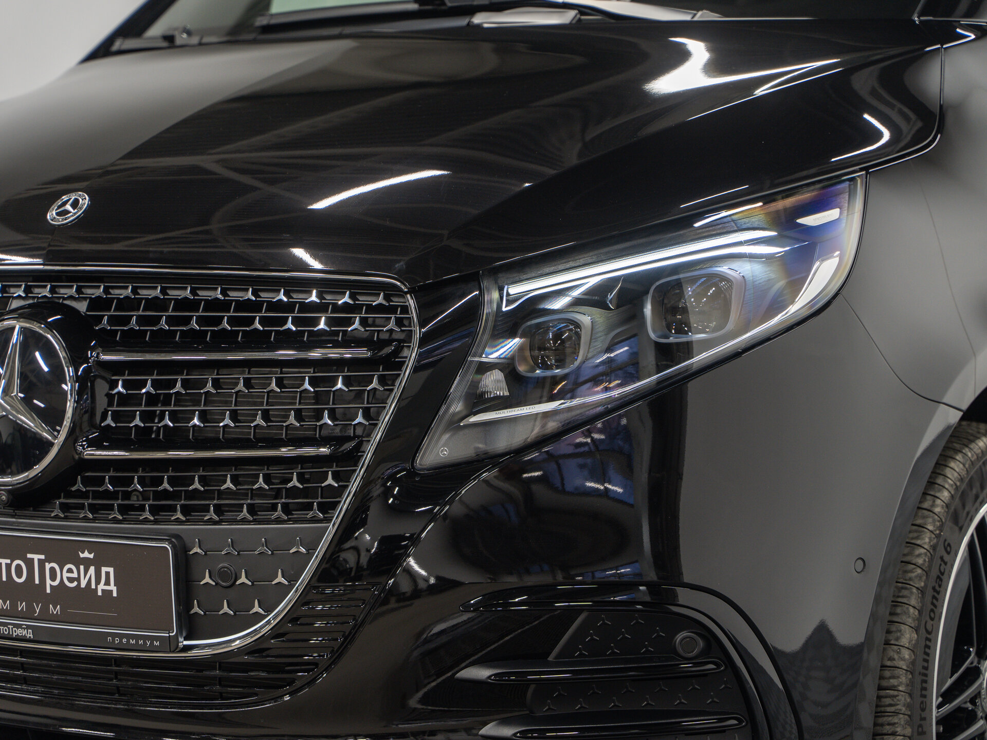 Автомобиль Mercedes-Benz V-Класс 300 d экстра длинный 2.0d AT (237 л.с.) 4WD - 2