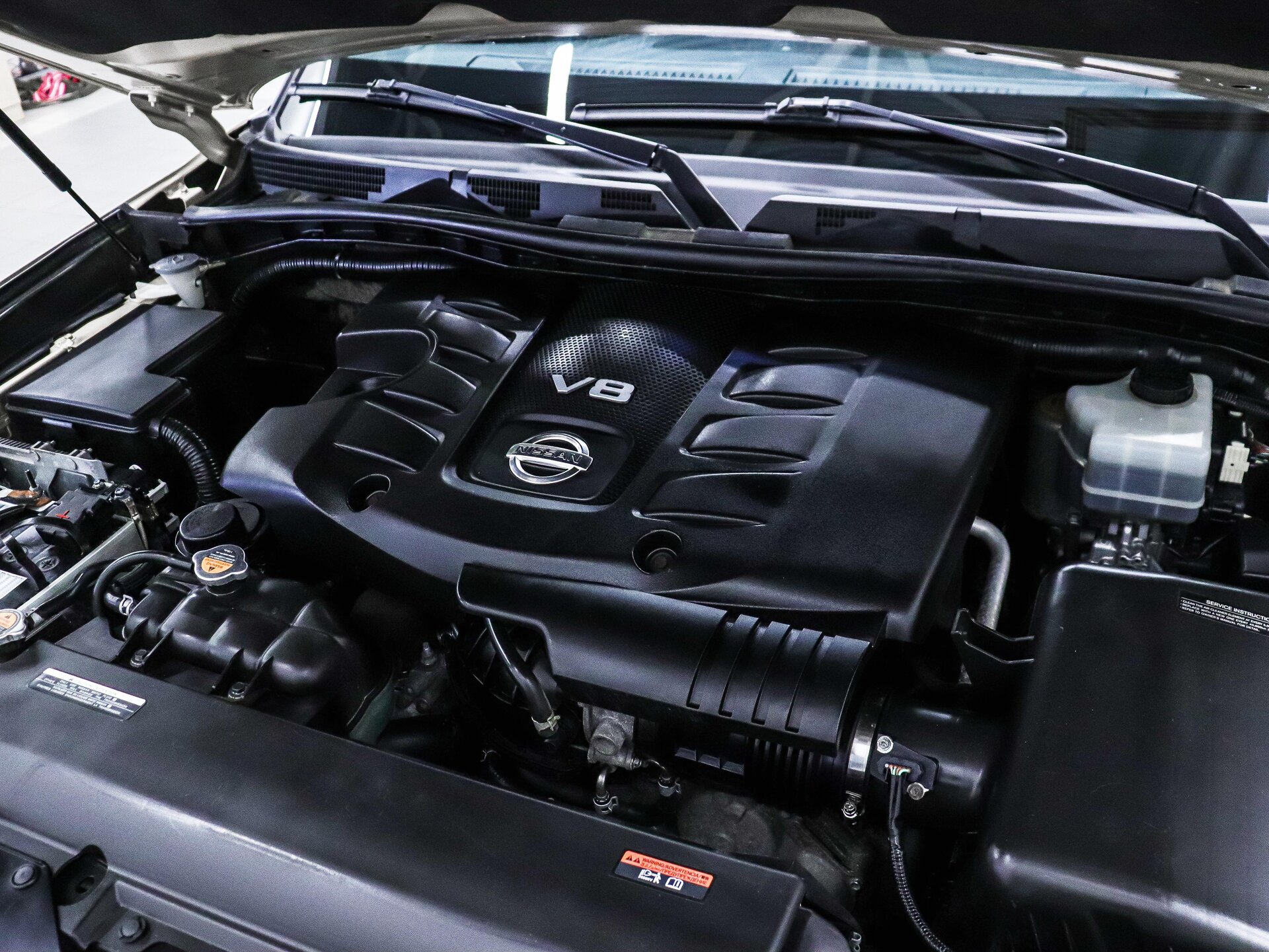 Nissan Patrol 2011 42
