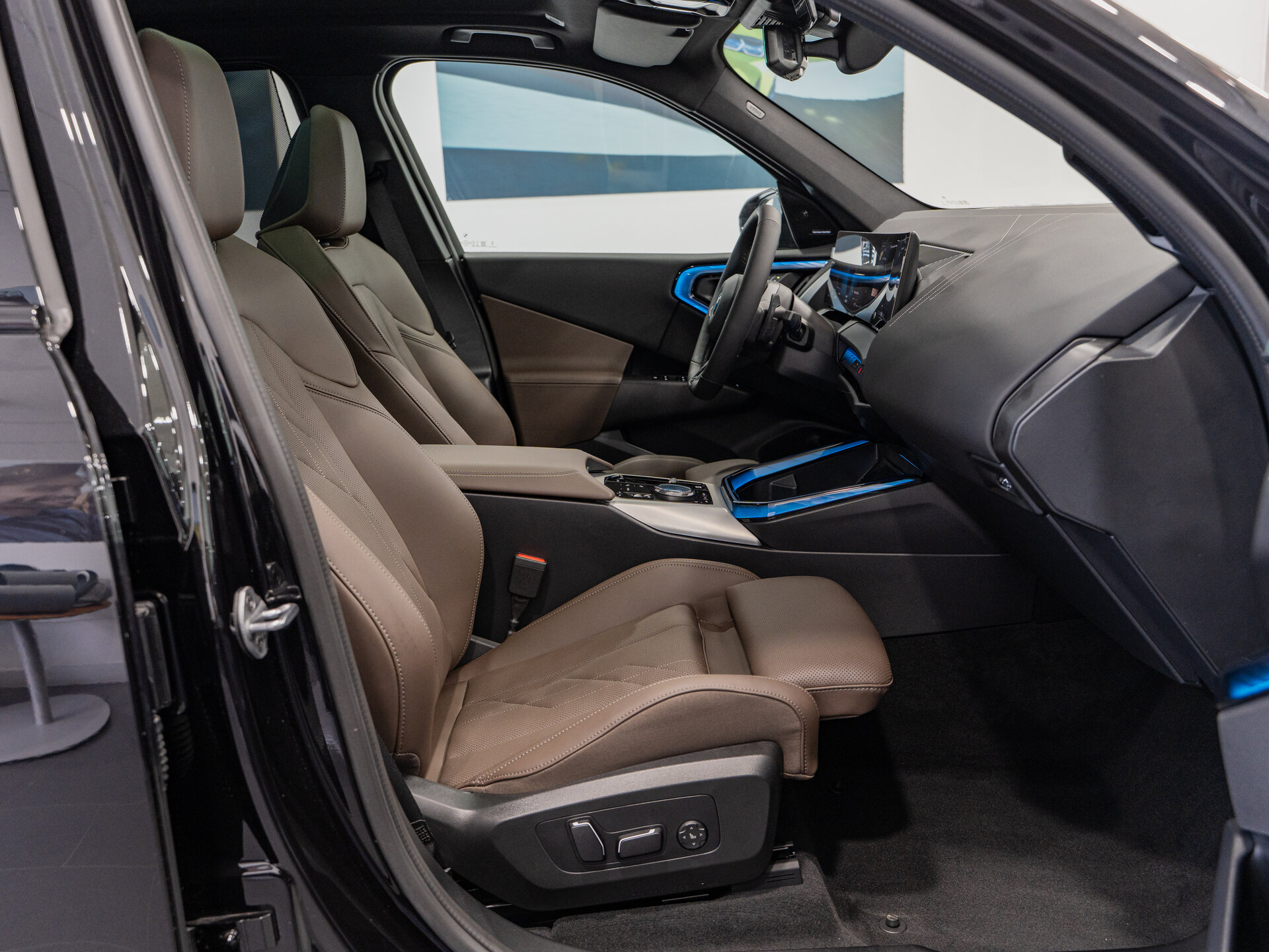 Автомобиль BMW X3 20d xDrive 2.0d AT (197 л.с.) 4WD - 18