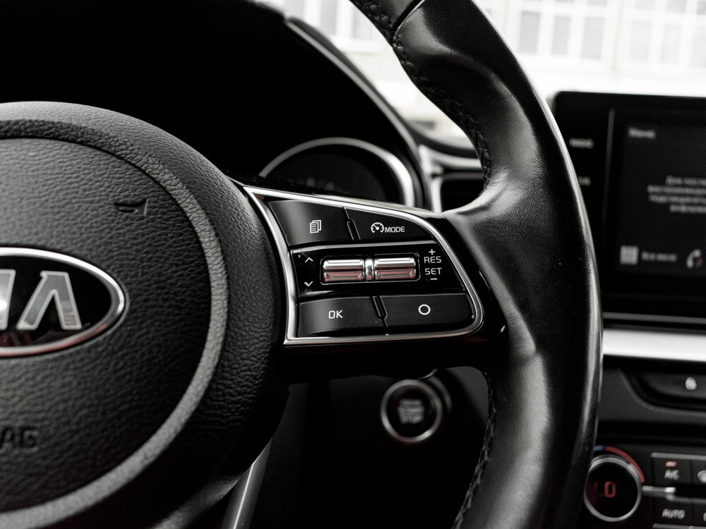 Купить Kia Ceed 1.4 AMT (140 л.с.), 2021 в Екатеренбурге