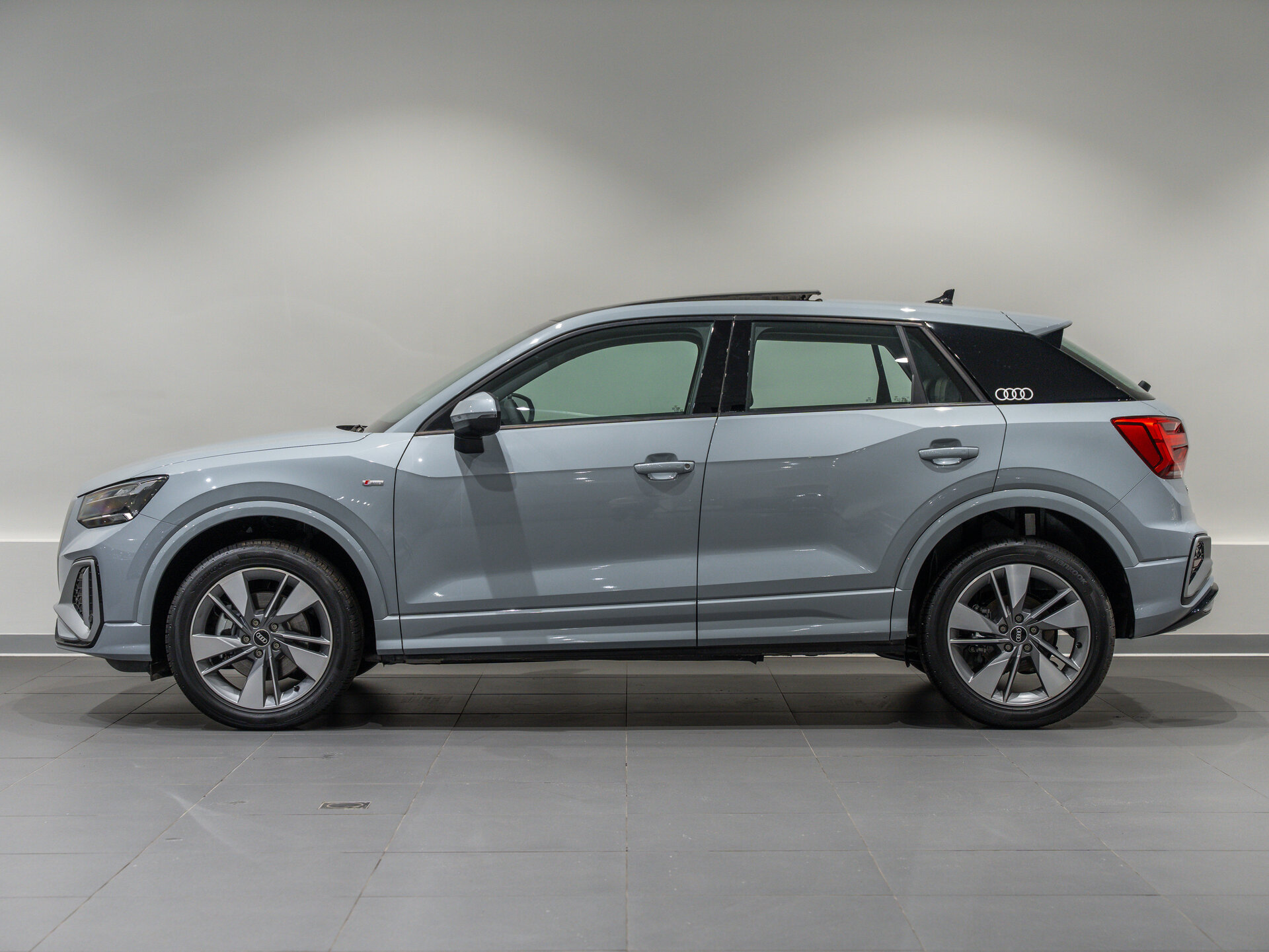 Автомобиль Audi Q2 35 TFSI 1.5 AMT (160 л.с.) - 8