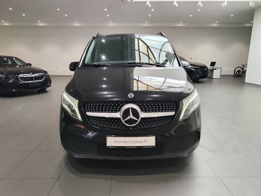 Автомобиль Mercedes-Benz V-Класс 250 d экстра длинный 2.1d AT (190 л.с.) 4WD - 2