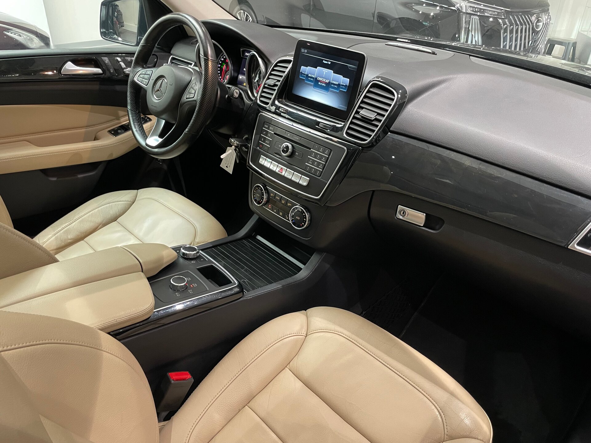 Автомобиль Mercedes-Benz GLE 350 d 3.0d AT (249 л.с.) 4WD - 11