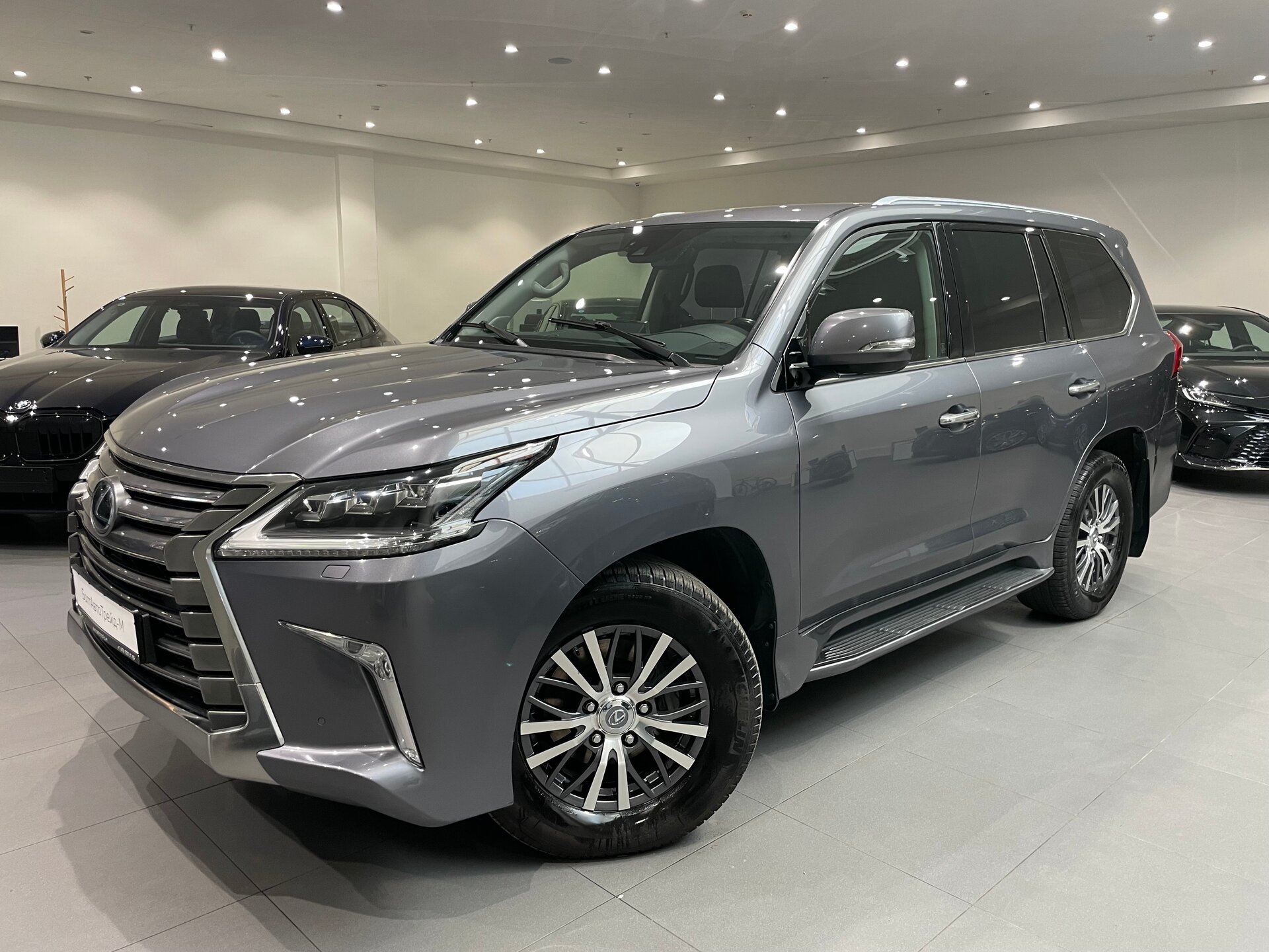 Автомобиль Lexus LX 450d 4.5d AT (272 л.с.) 4WD - 1