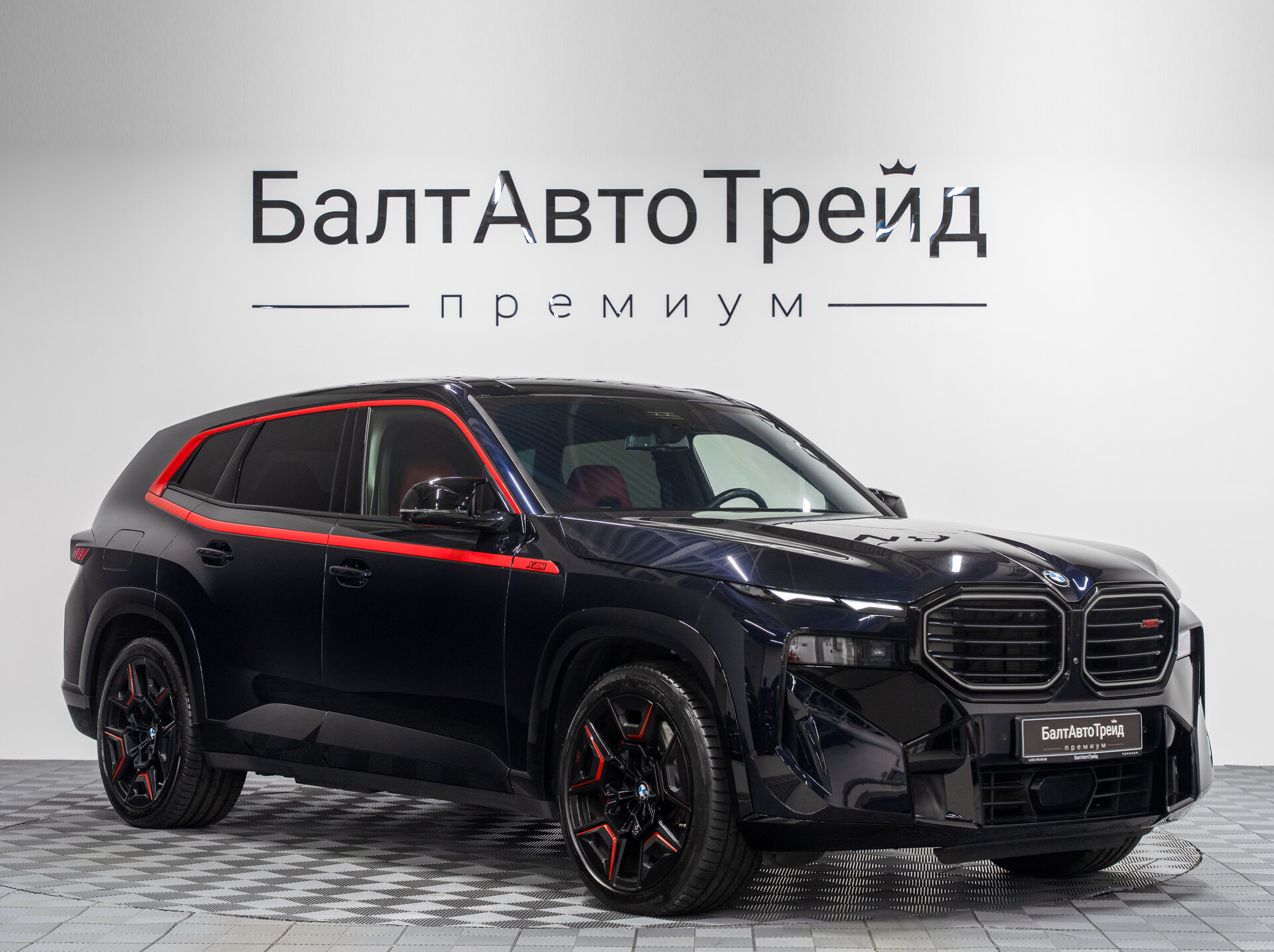 Автомобиль BMW XM Label 4.4hyb AT (748 л.с.) 4WD - 5