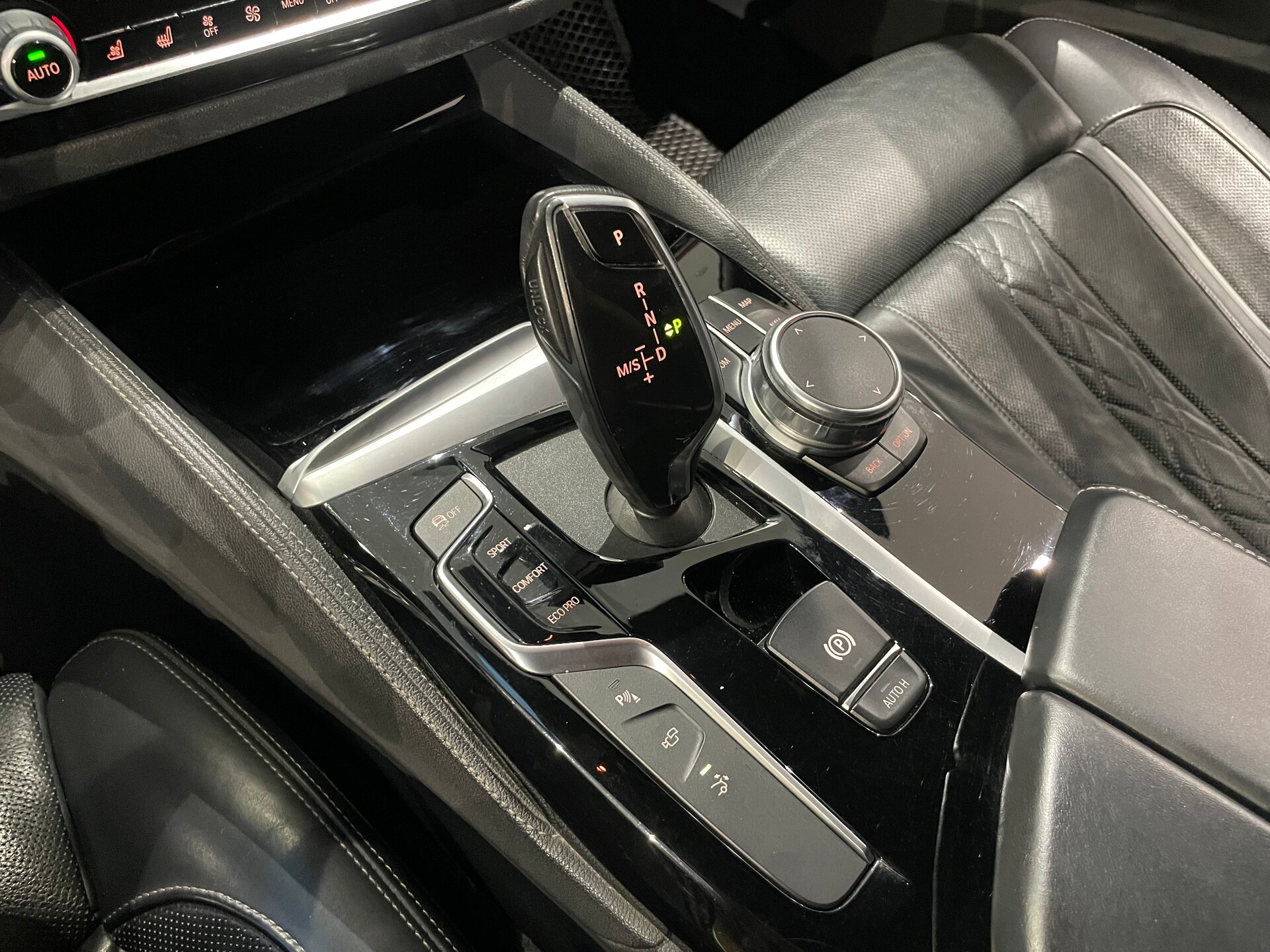 Автомобиль BMW 6 серии 630d xDrive 3.0d AT (249 л.с.) 4WD - 17
