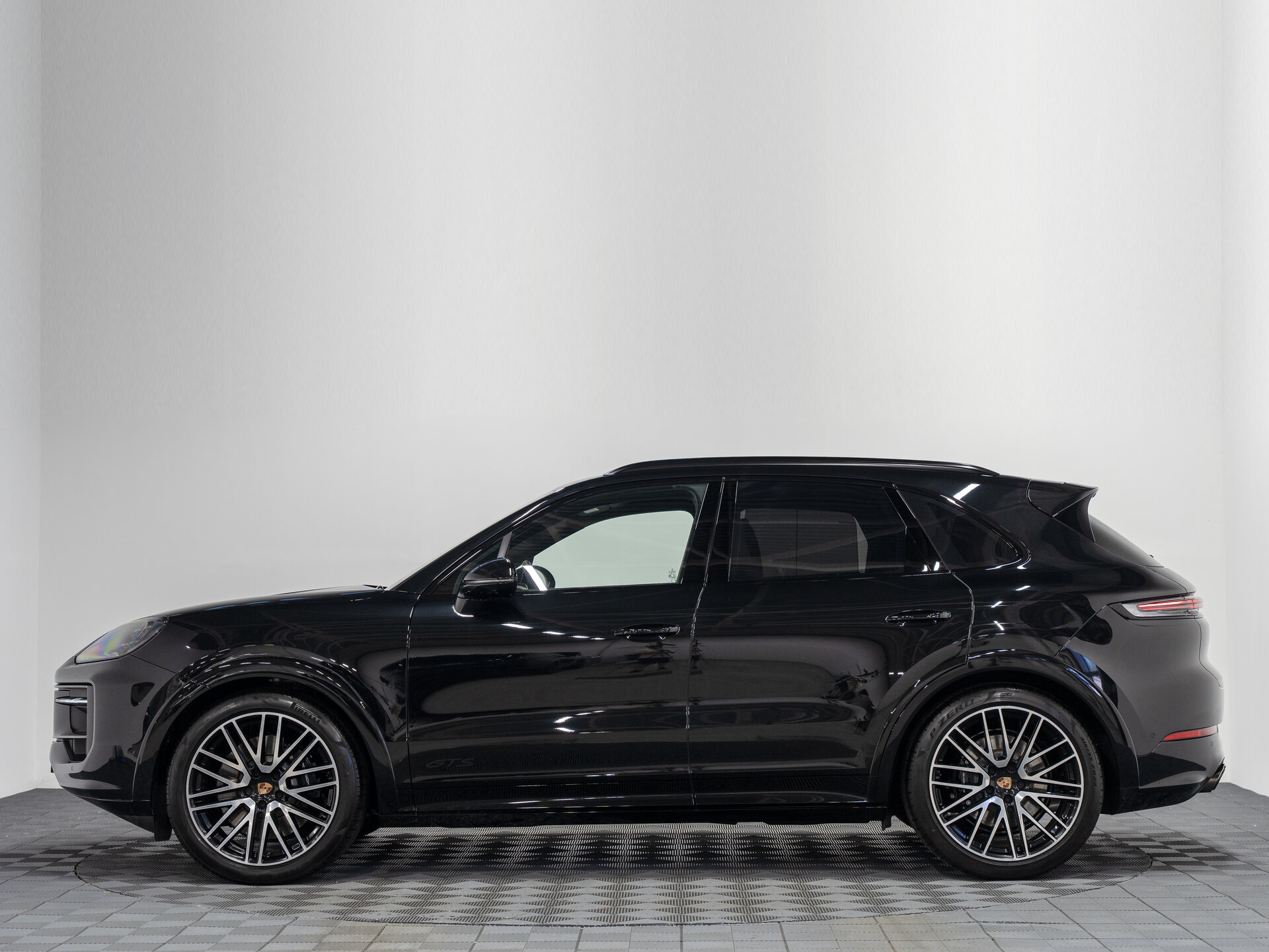 Автомобиль Porsche Cayenne GTS 4.0 AT (500 л.с.) 4WD - 12
