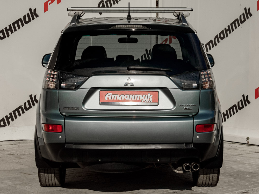 Купить Mitsubishi Outlander 3.0 AT (220 л.с.) 4WD, 2008 в Екатеренбурге