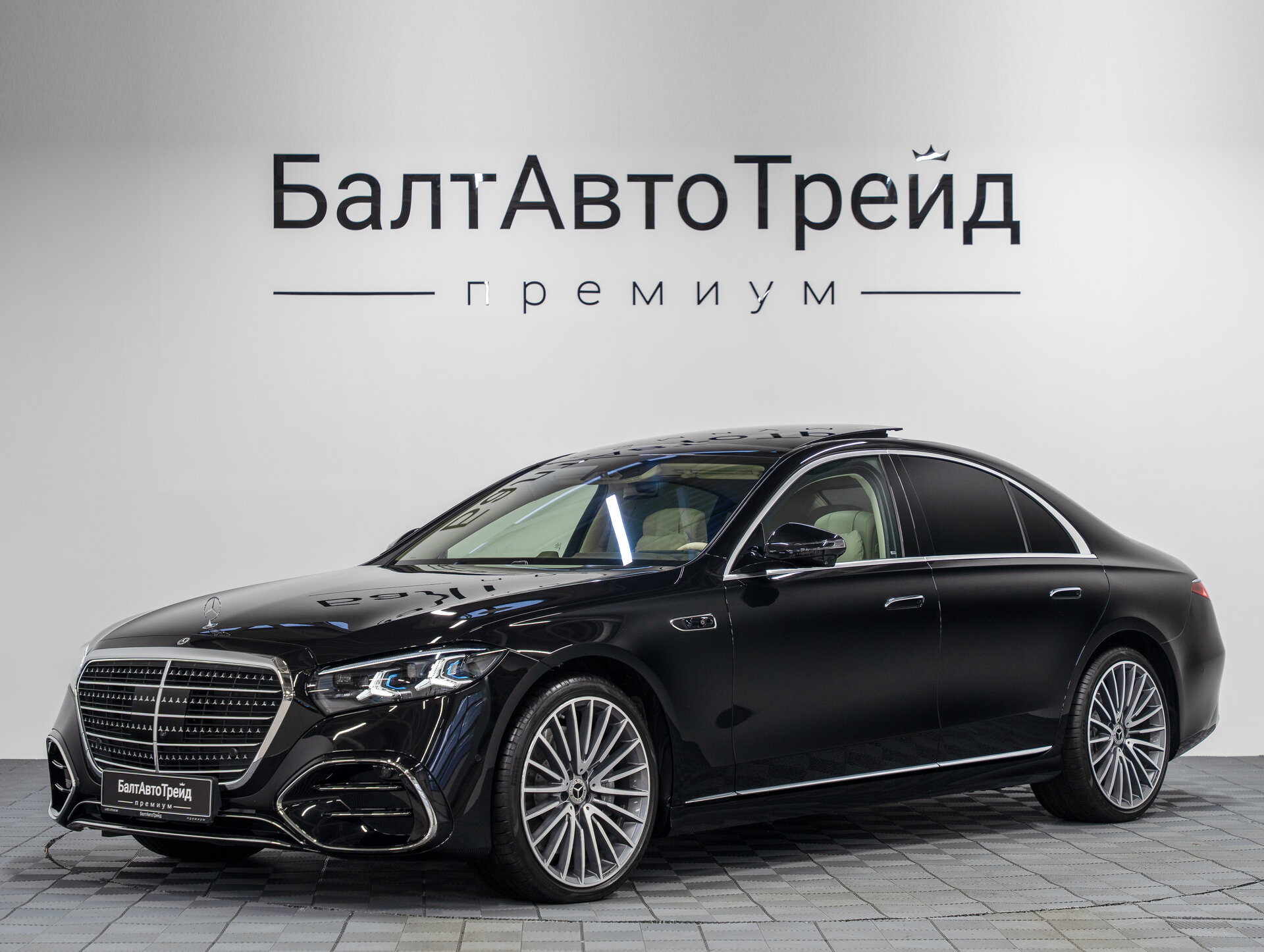 Автомобиль Mercedes-Benz S-Класс 450 d 4MATIC 3.0d AT (367 л.с.) 4WD - 1