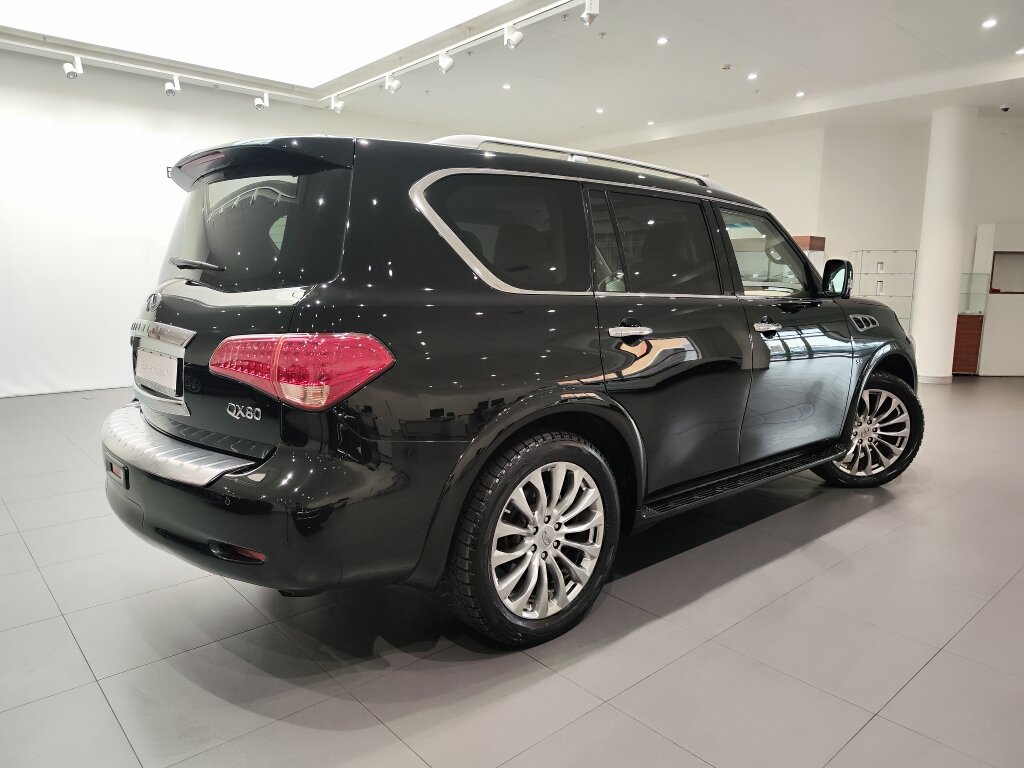 Автомобиль Infiniti QX80 5.6 AT (405 л.с.) 4WD - 6