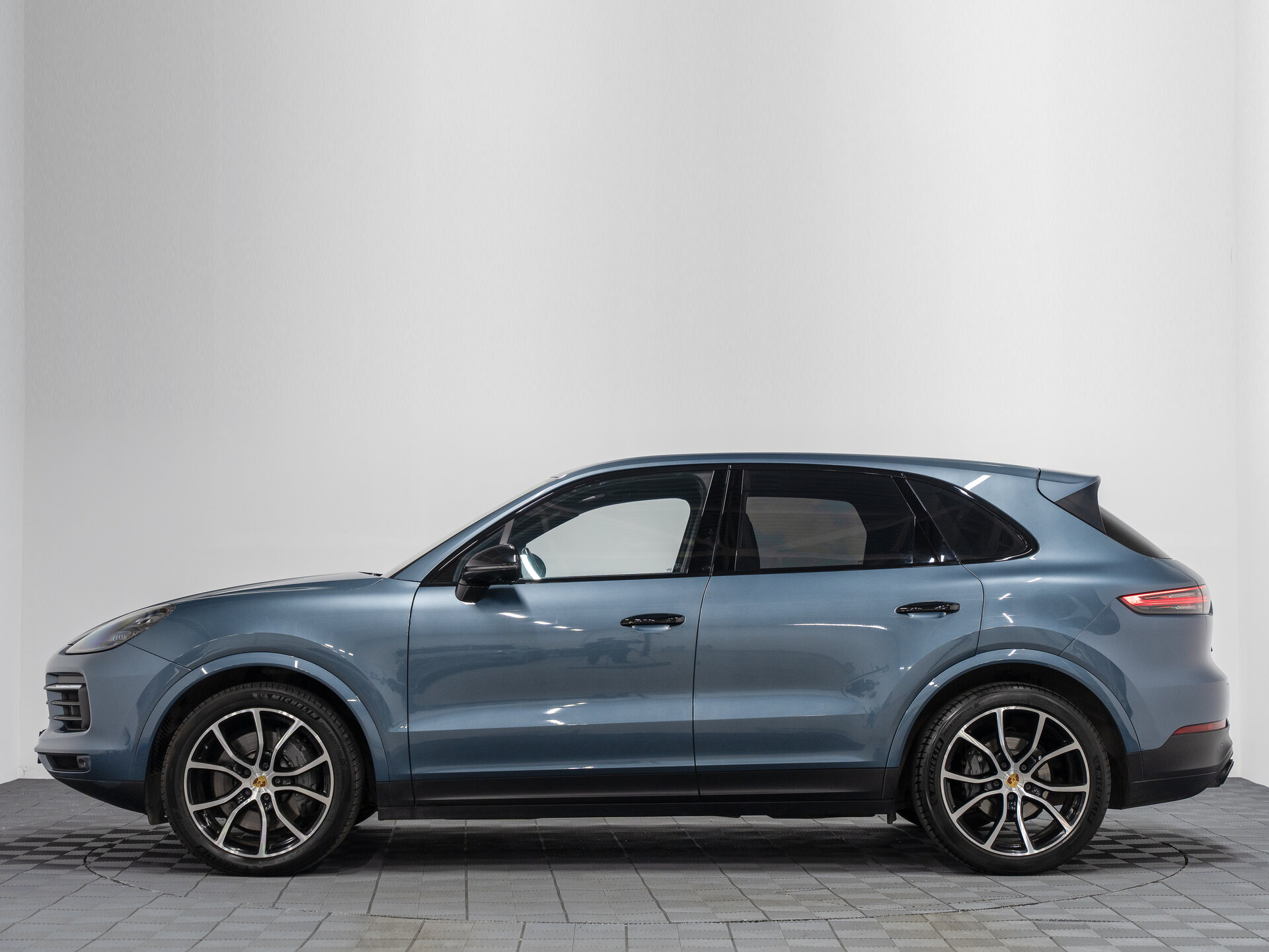 Автомобиль Porsche Cayenne S 2.9 AT (440 л.с.) 4WD - 12