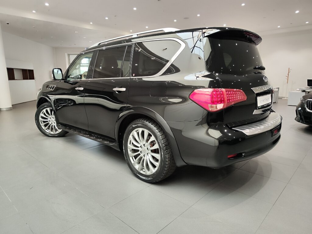 Автомобиль Infiniti QX80 5.6 AT (405 л.с.) 4WD - 4