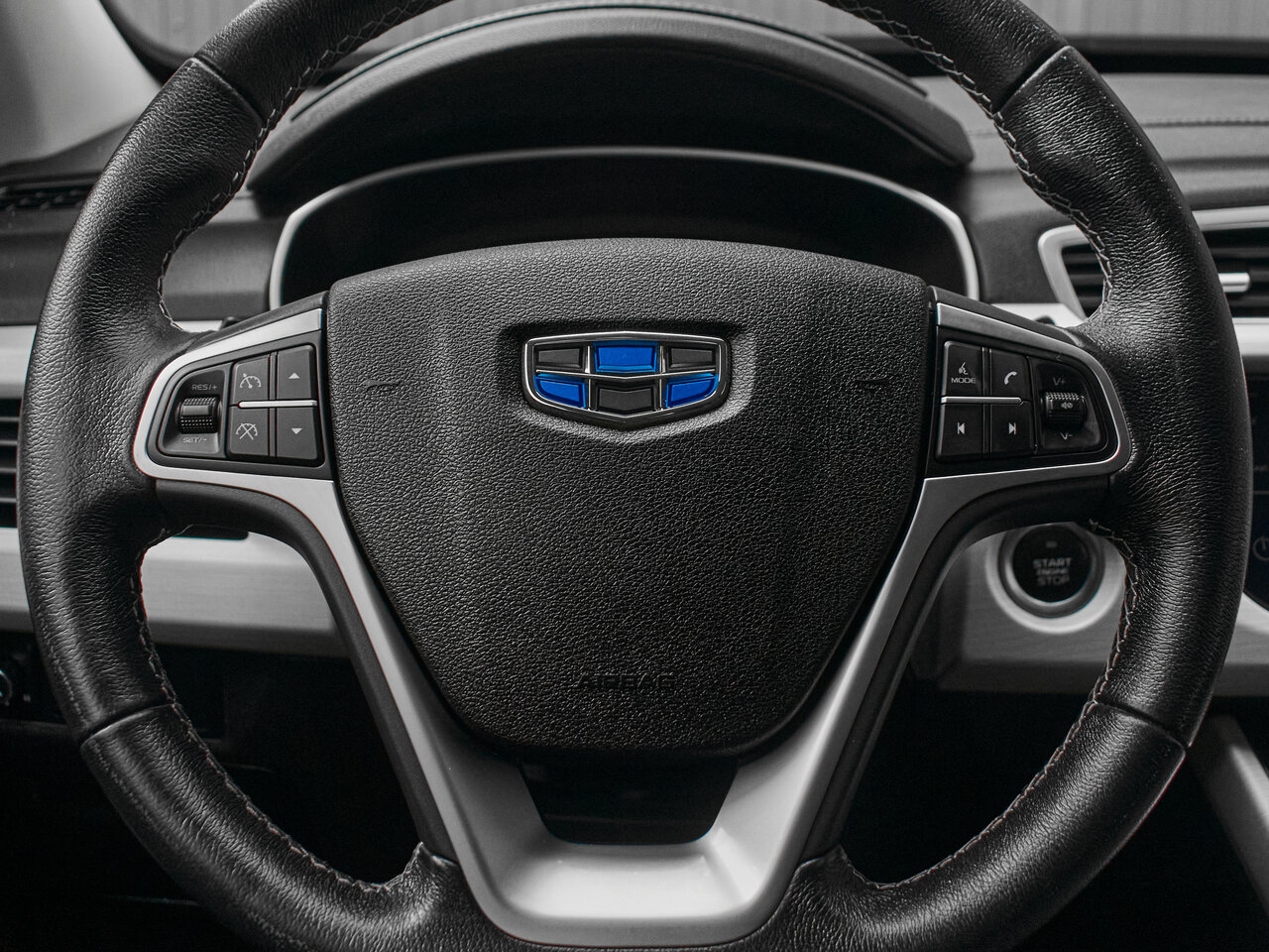 Купить Geely Atlas 2.4 AT (149 л.с.) 4WD, 2021 в Екатеренбурге