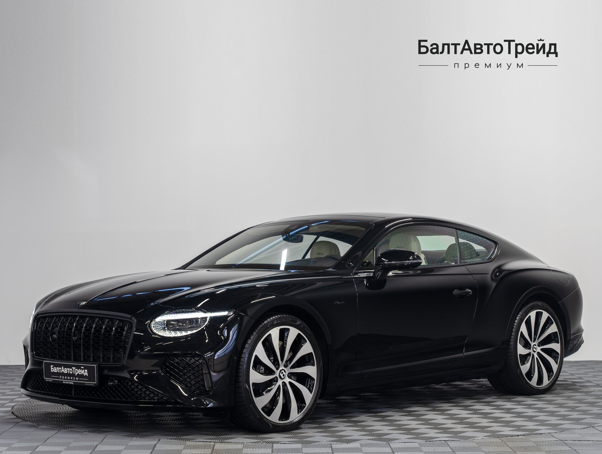 Автомобиль Bentley Continental GT 4.0hyb AMT (680 л.с.) 4WD - 1
