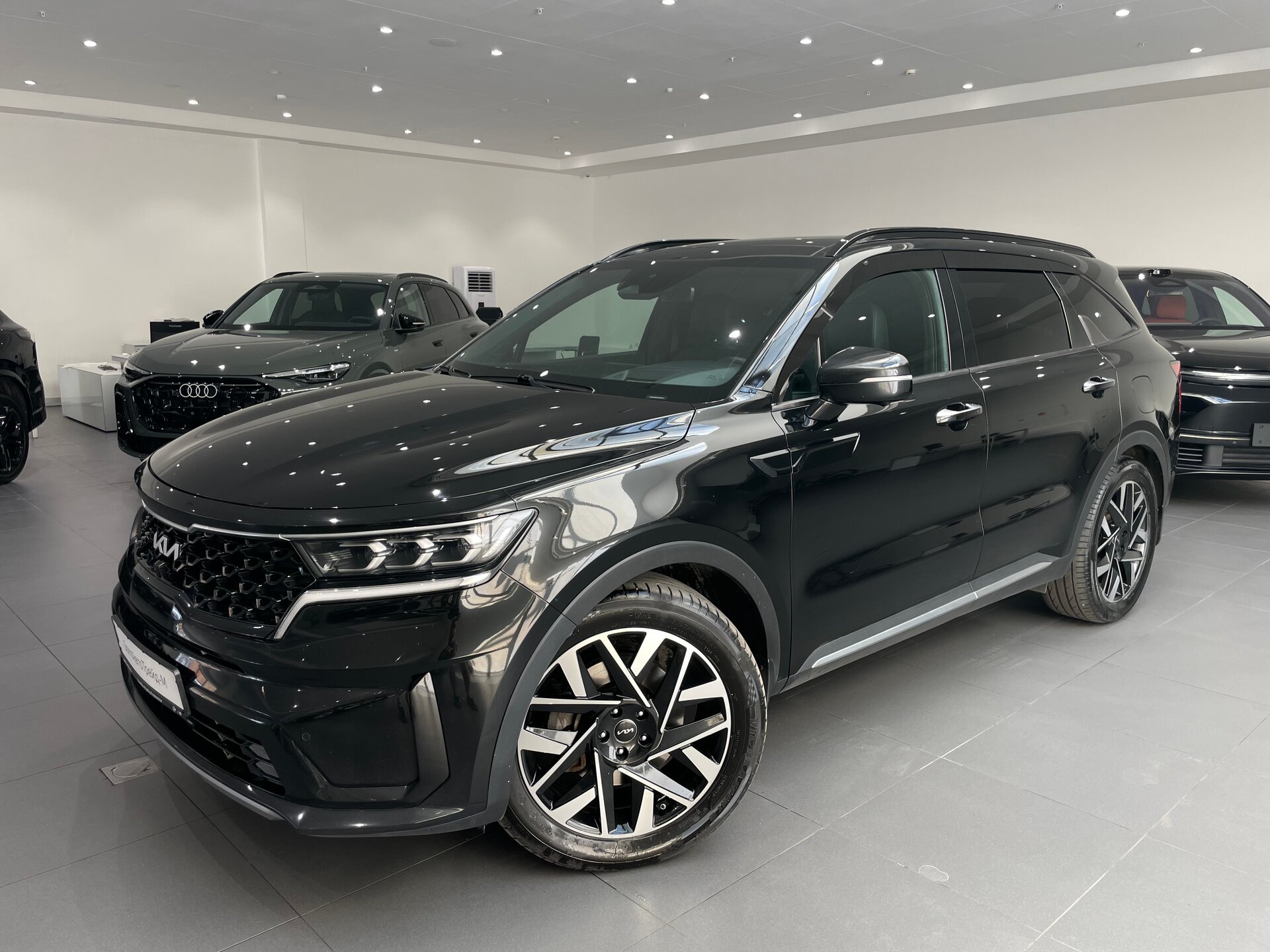 Автомобиль Kia Sorento 2.2d AMT (199 л.с.) 4WD - 1