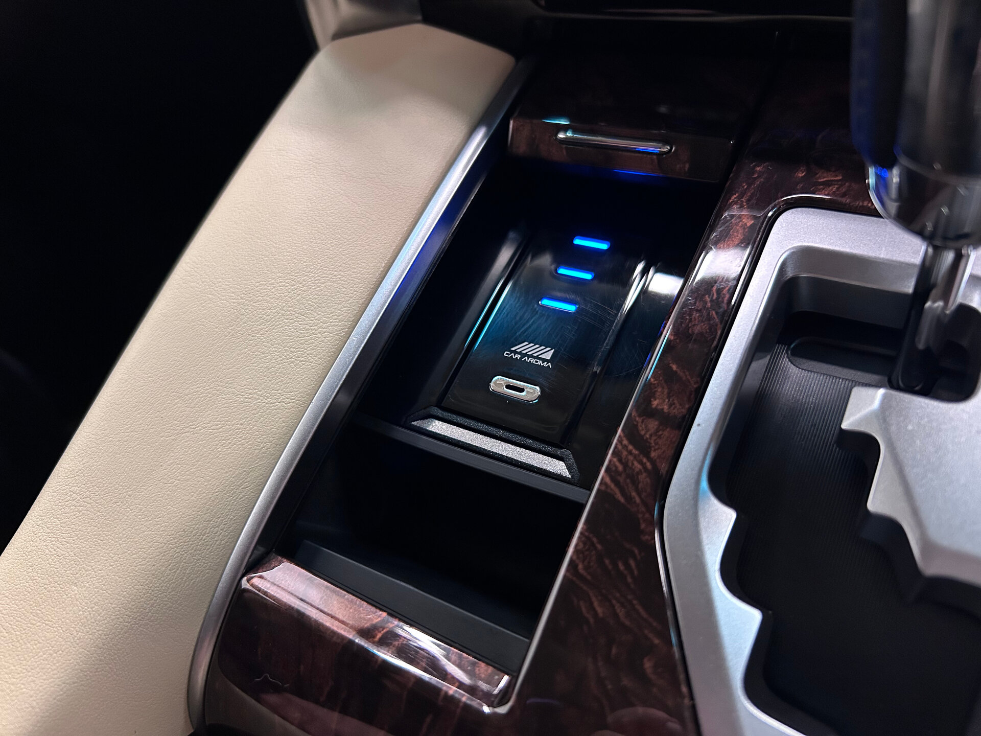 Toyota Alphard 2019 26