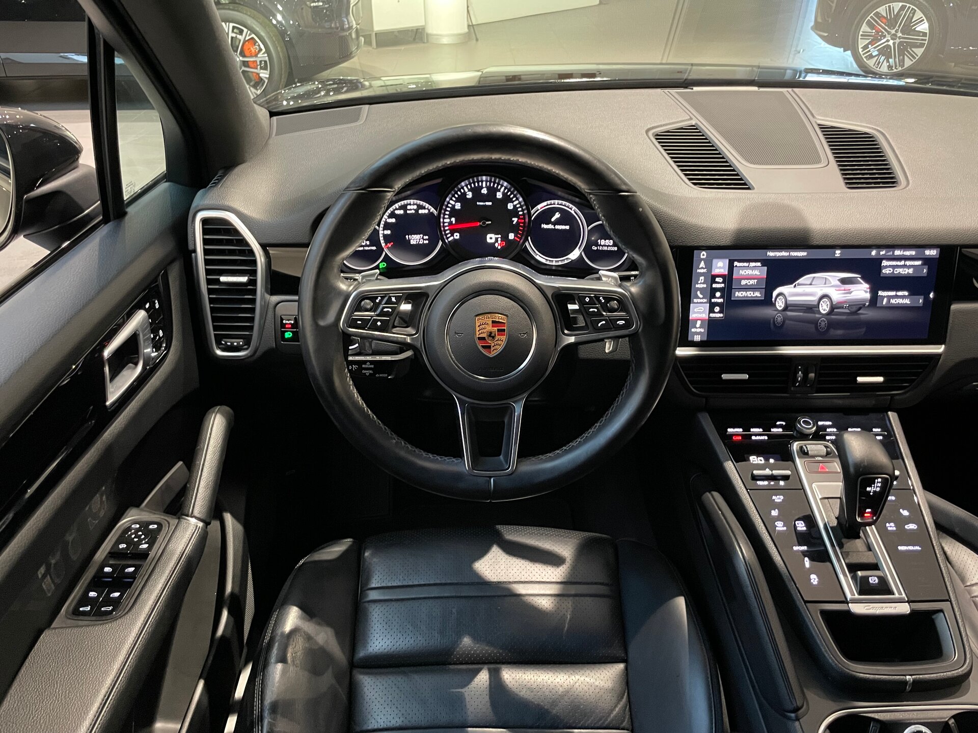 Автомобиль Porsche Cayenne 3.0 AT (340 л.с.) 4WD - 14