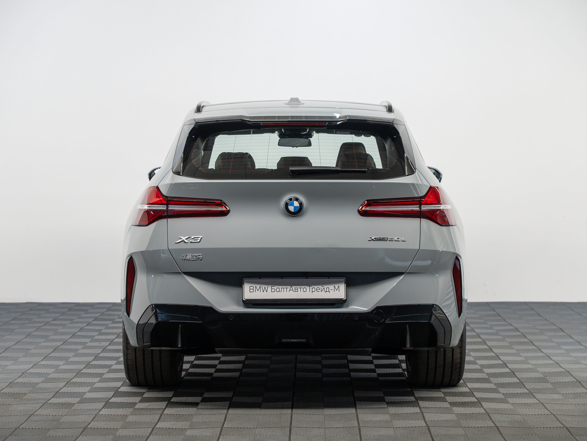 Автомобиль BMW X3 30L xDrive 2.0 AT (258 л.с.) 4WD - 6