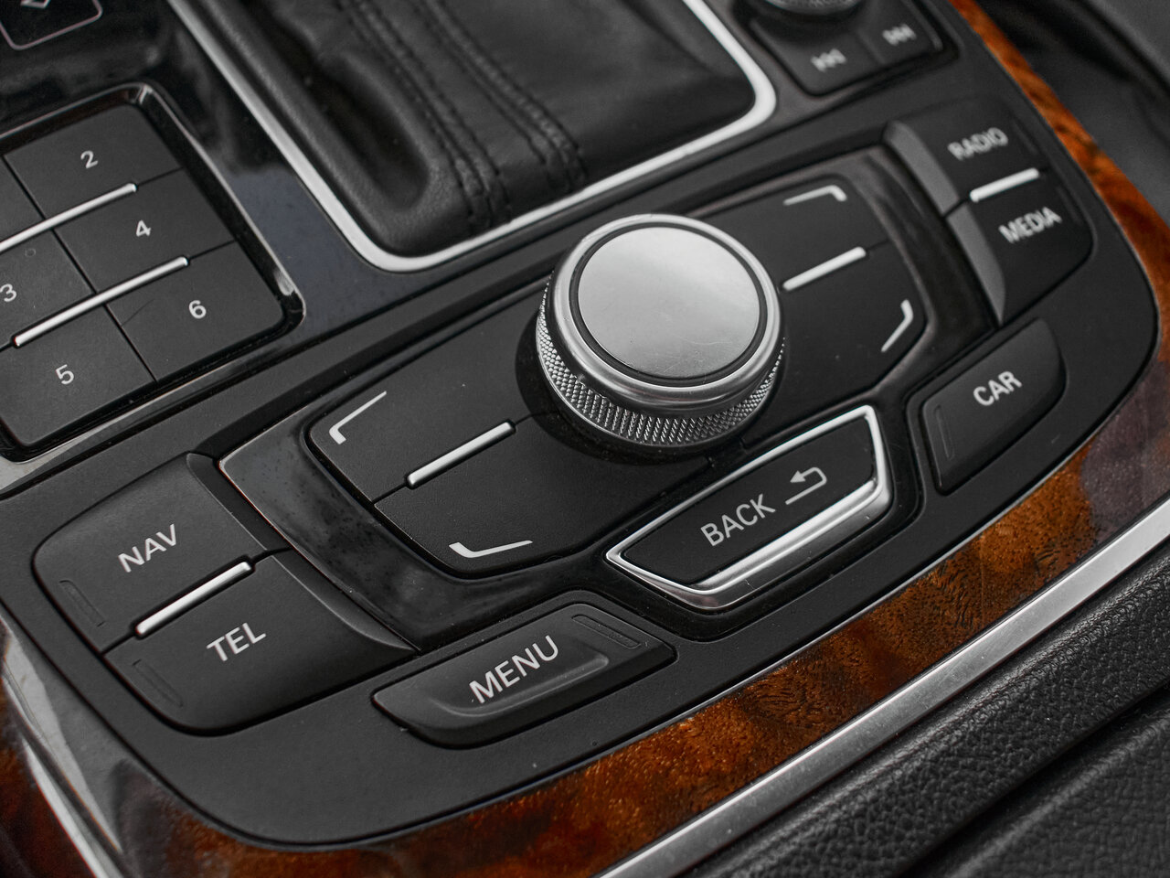 Купить Audi A6 2.8 AMT (204 л.с.) 4WD, 2012 в Екатеренбурге