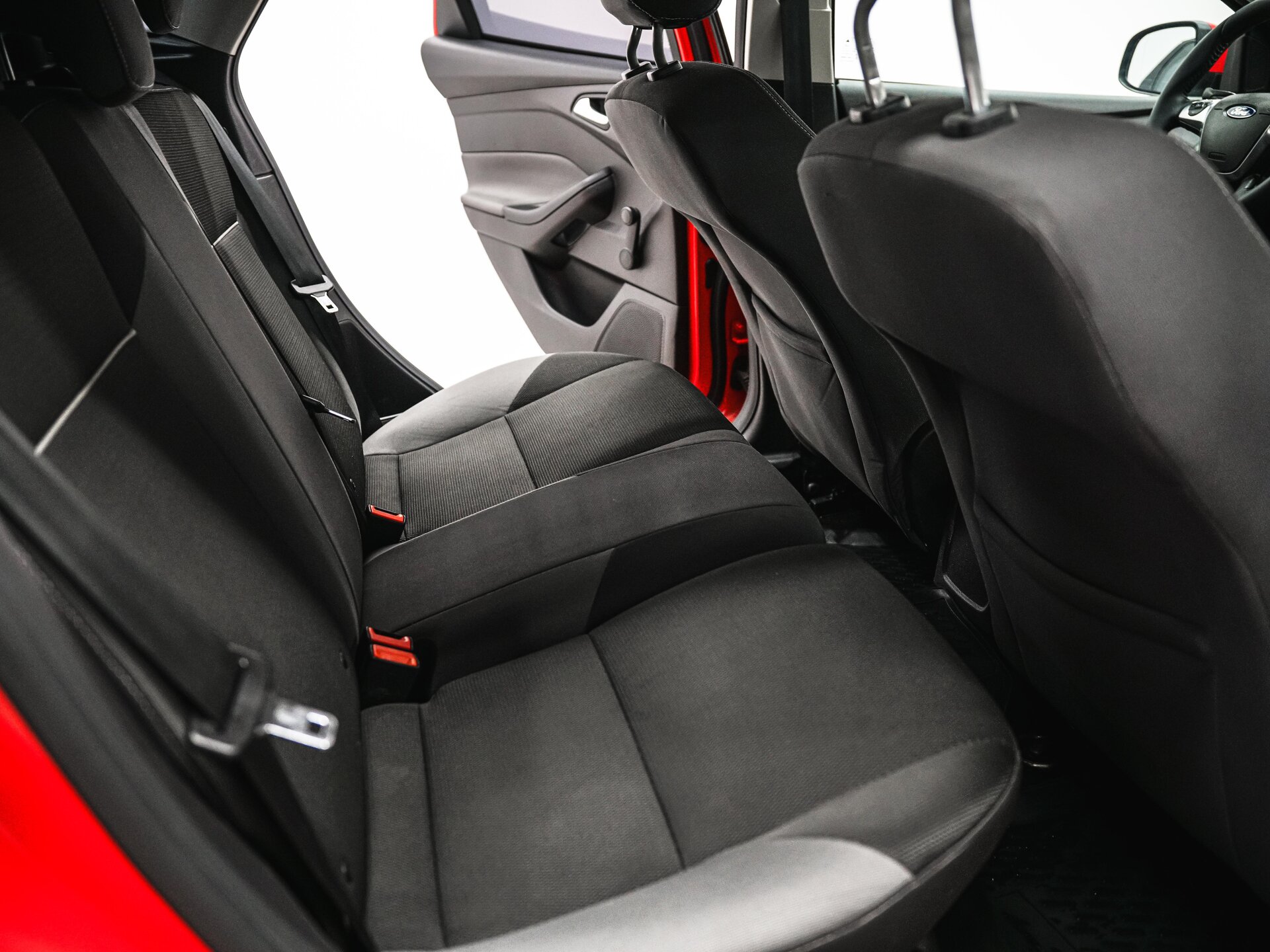 Ford Focus 2012 25