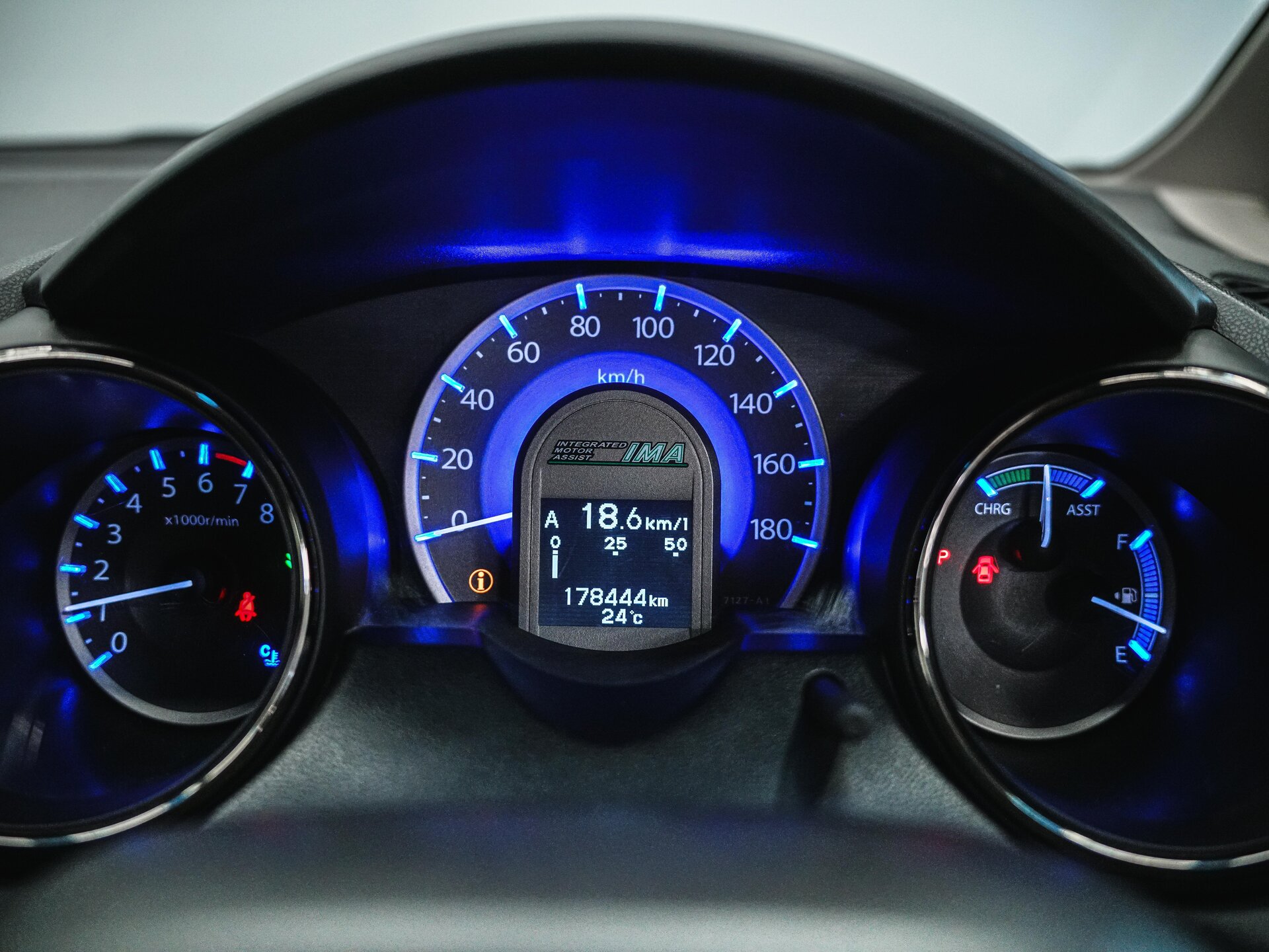 Honda Fit Shuttle 2012 20
