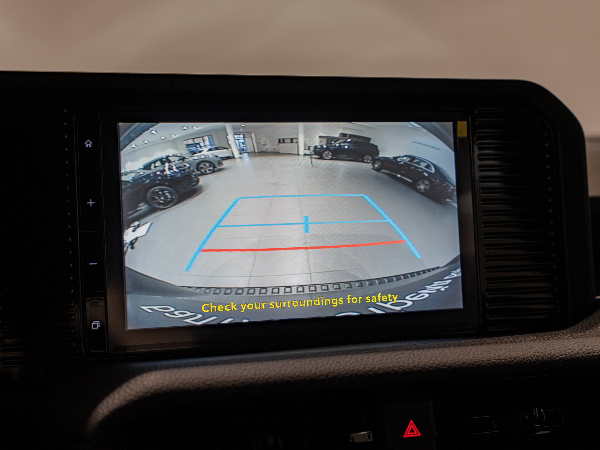 Автомобиль Toyota Land Cruiser Prado 2.8d AT (204 л.с.) 4WD - 16