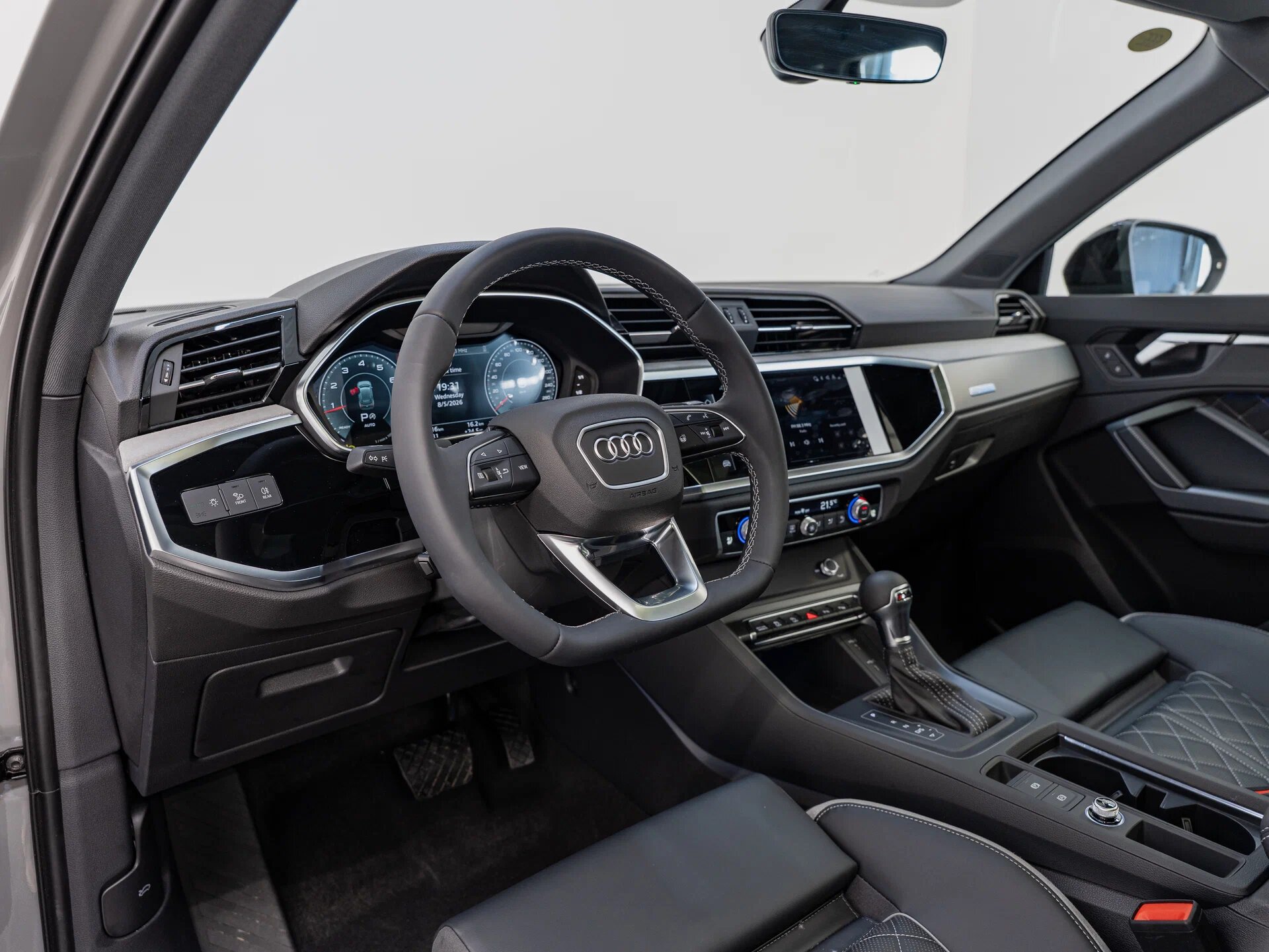 Автомобиль Audi Q3 35 TFSI 1.5 AMT (160 л.с.) - 9