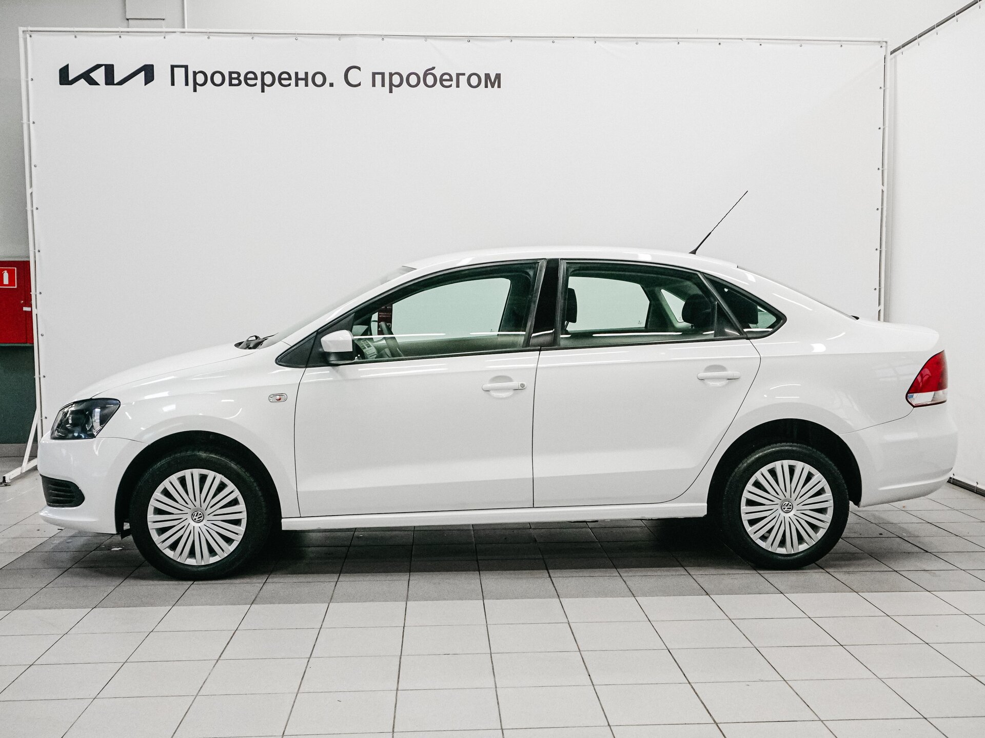 Volkswagen Polo 2011 8