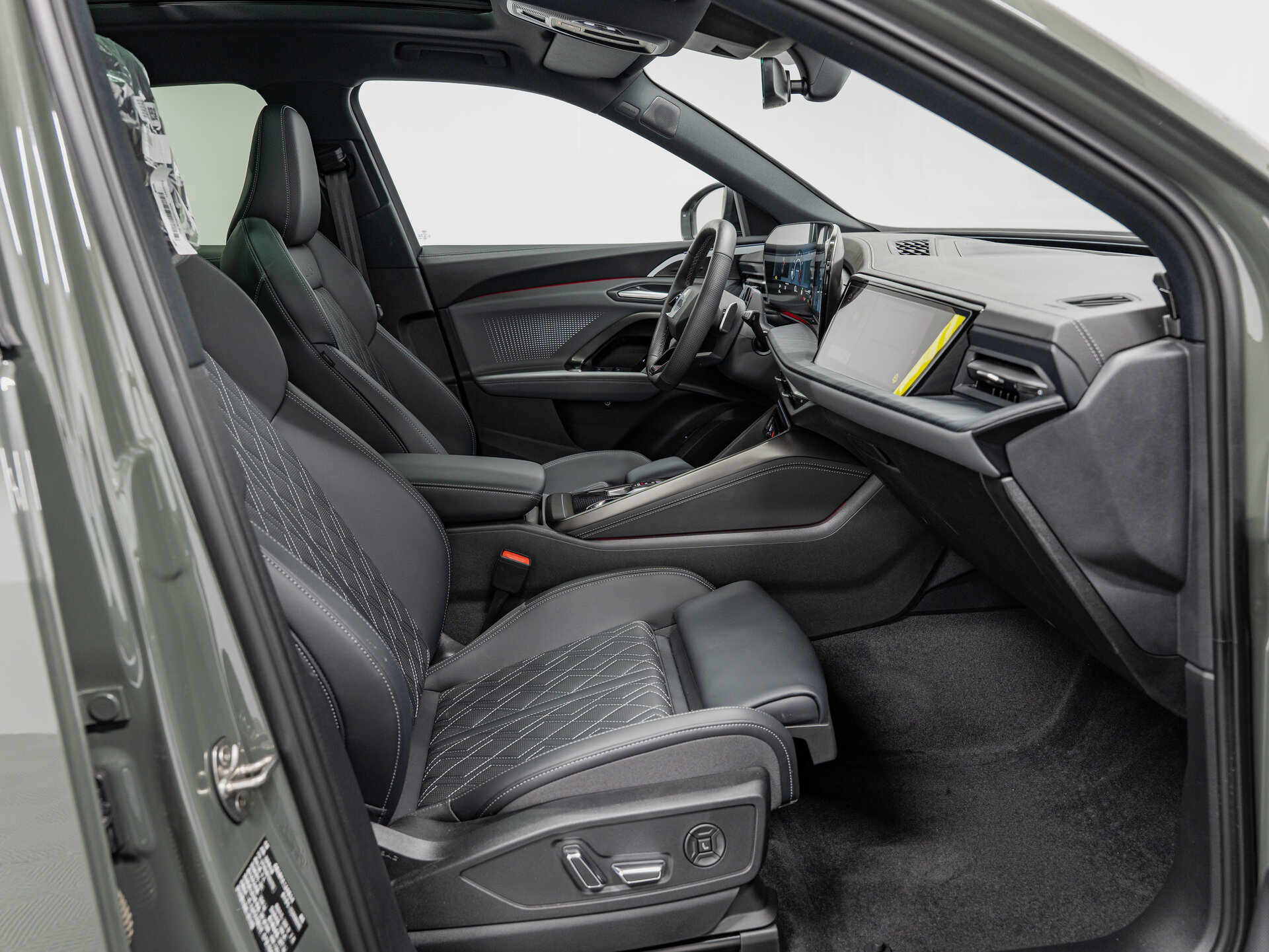 Автомобиль Audi Q5 L 2.0 AMT (272 л.с.) 4WD - 13